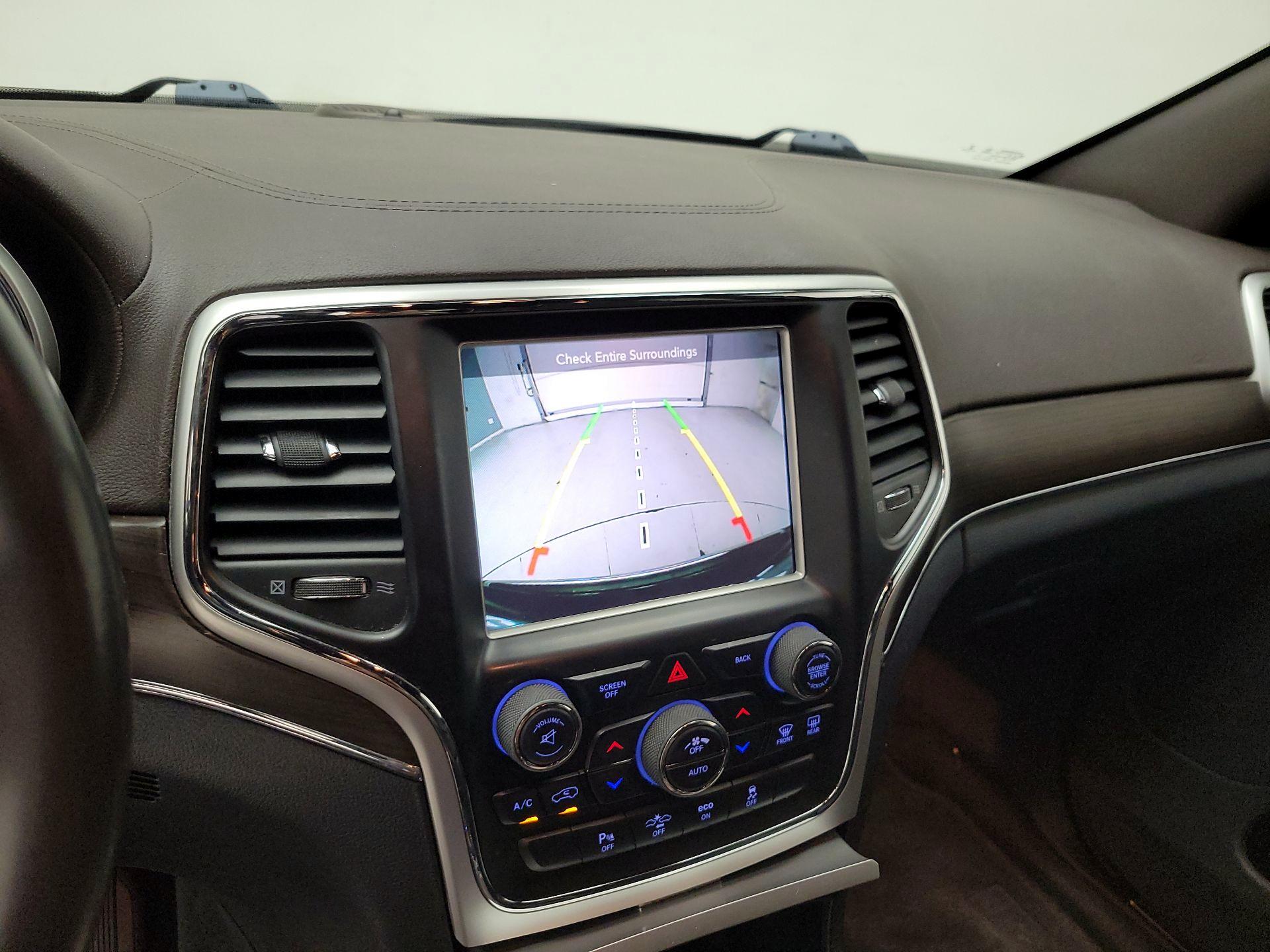 Thumbnail: 2015 Jeep Grand Cherokee - 15