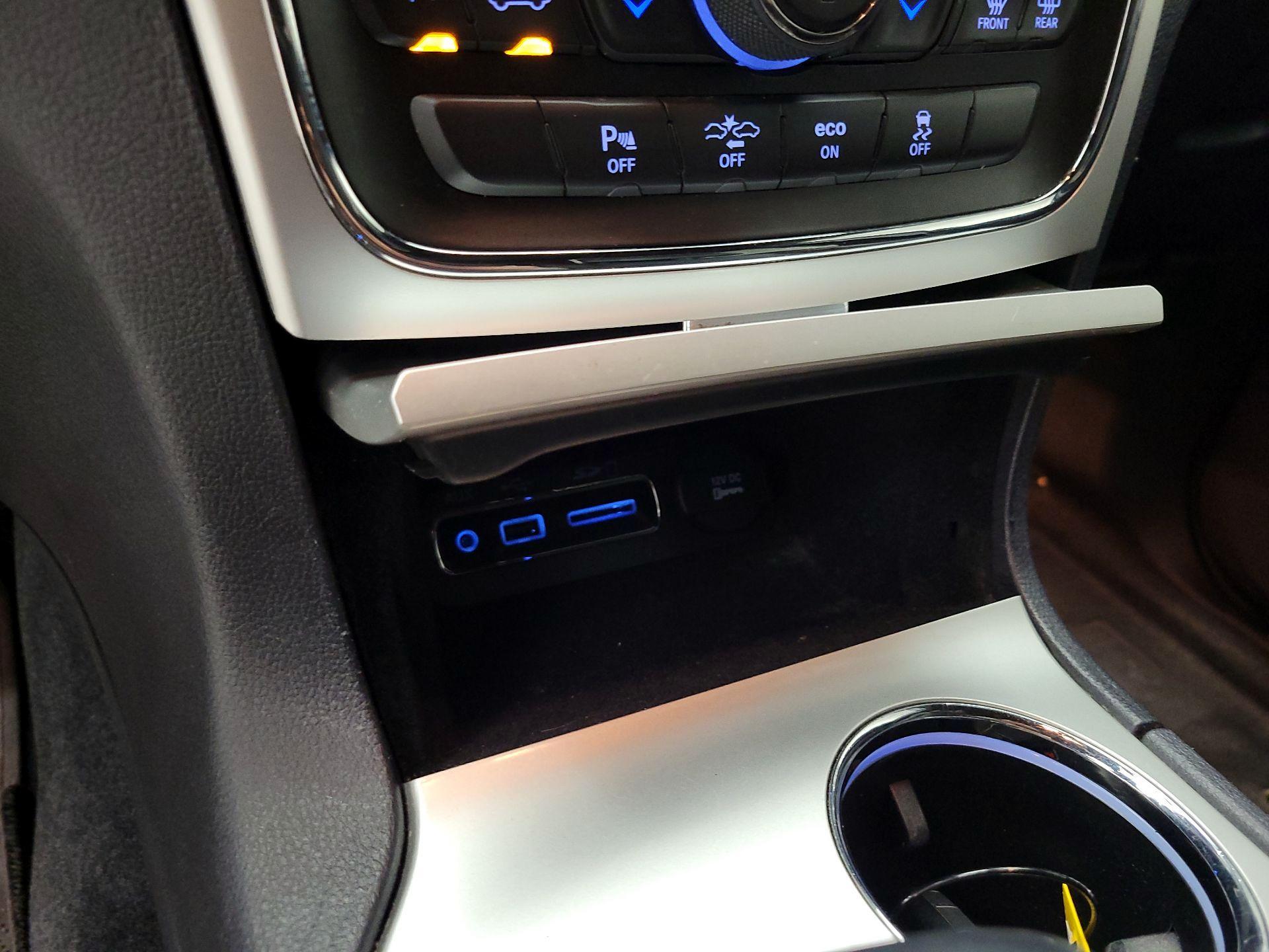 Thumbnail: 2015 Jeep Grand Cherokee - 19