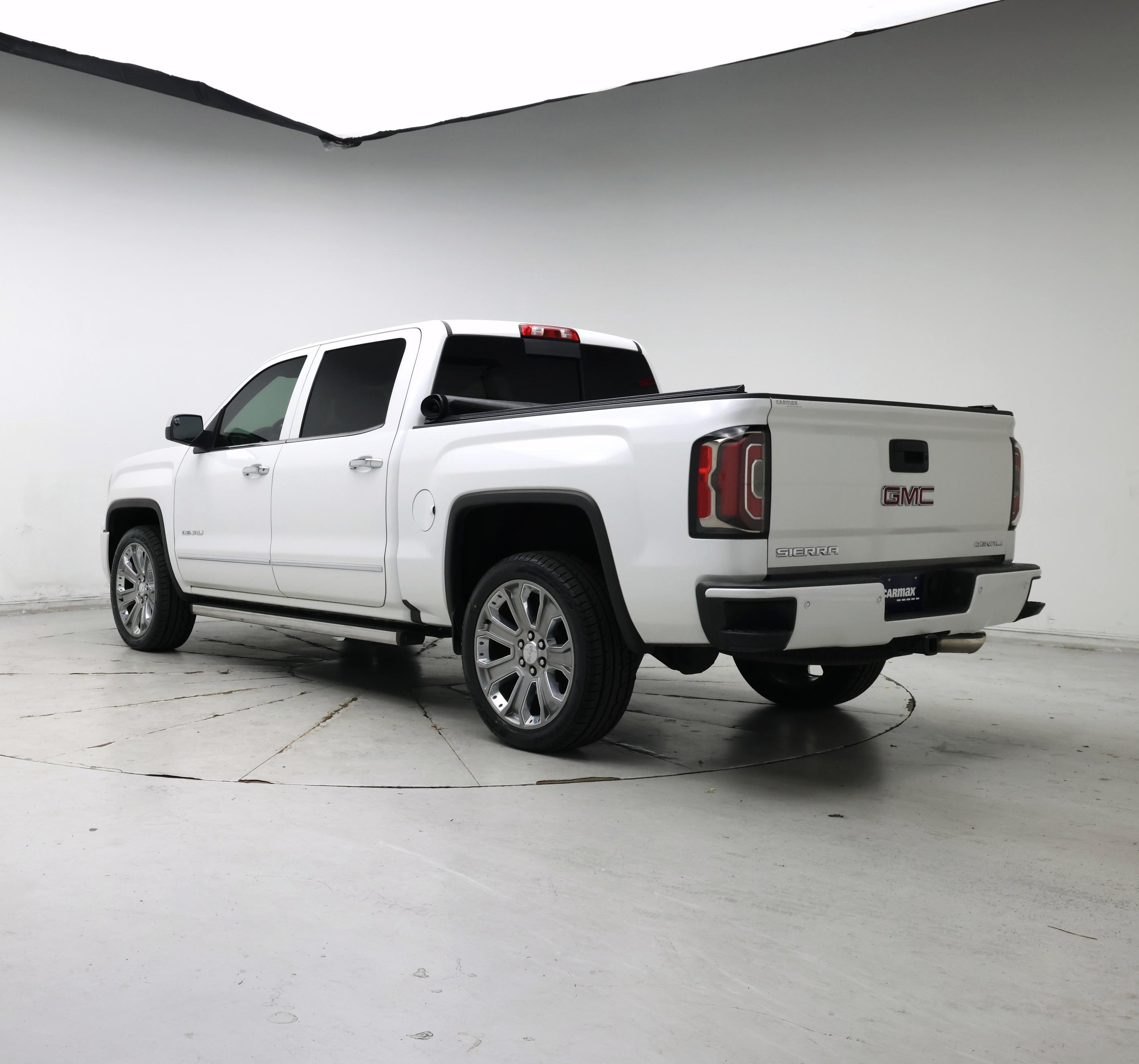 Thumbnail: 2017 GMC Sierra 1500 - 2