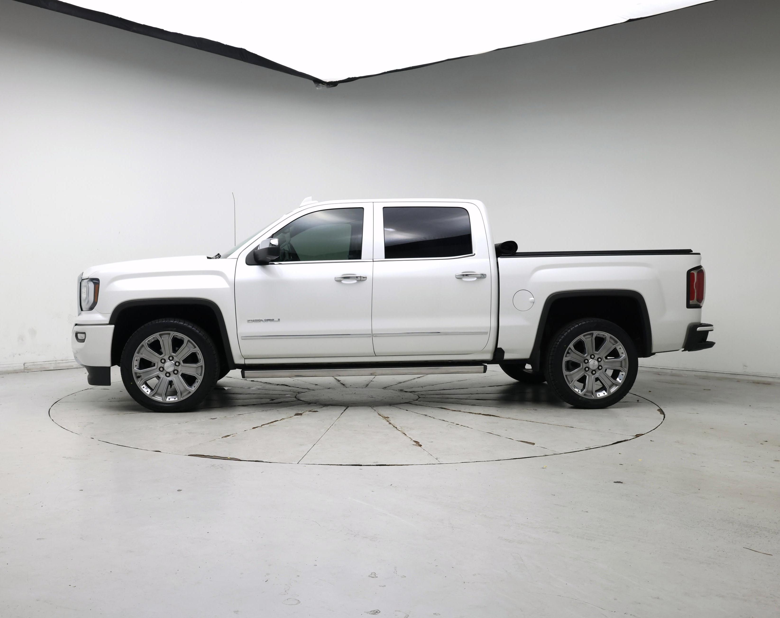 Thumbnail: 2017 GMC Sierra 1500 - 3