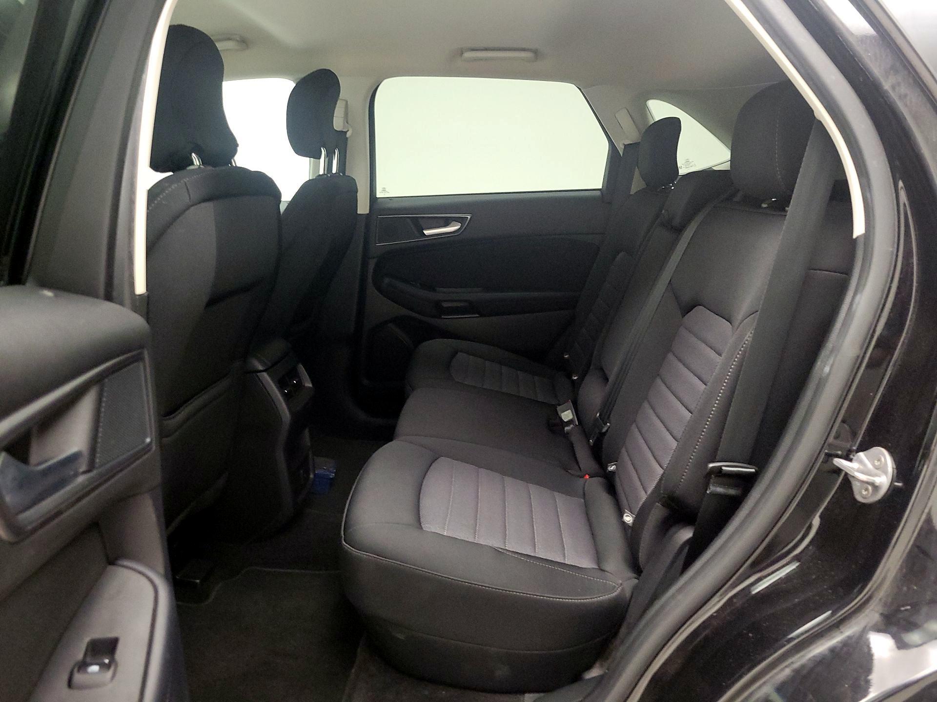 Thumbnail: 2018 Ford Edge - 19