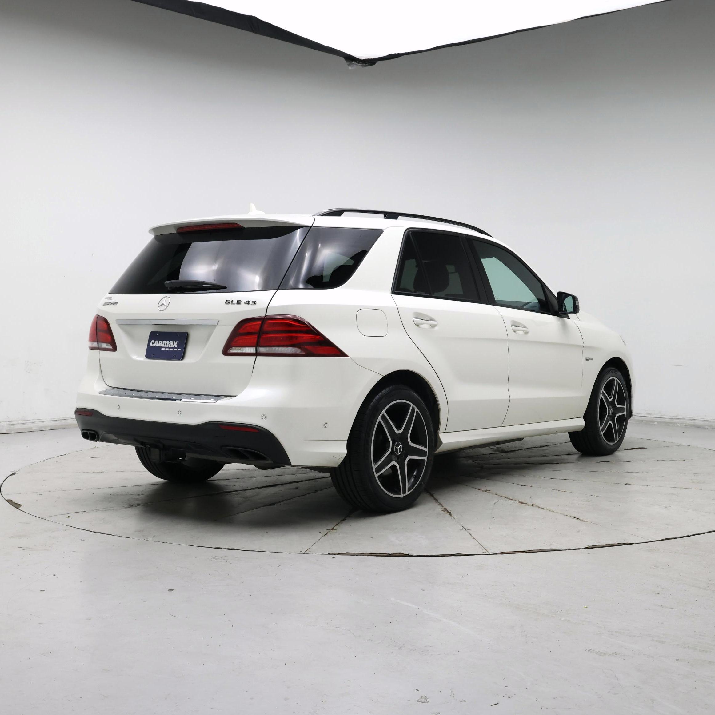 Thumbnail: 2017 Mercedes-Benz GLE - 8