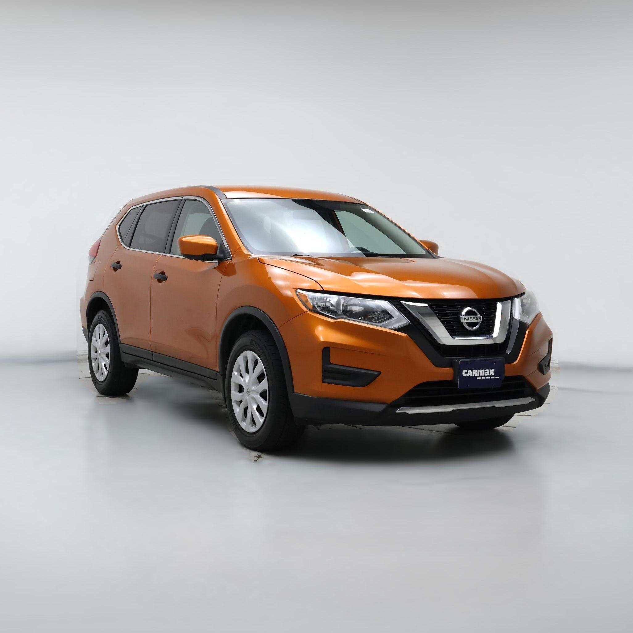 Thumbnail: 2017 Nissan Rogue - 1