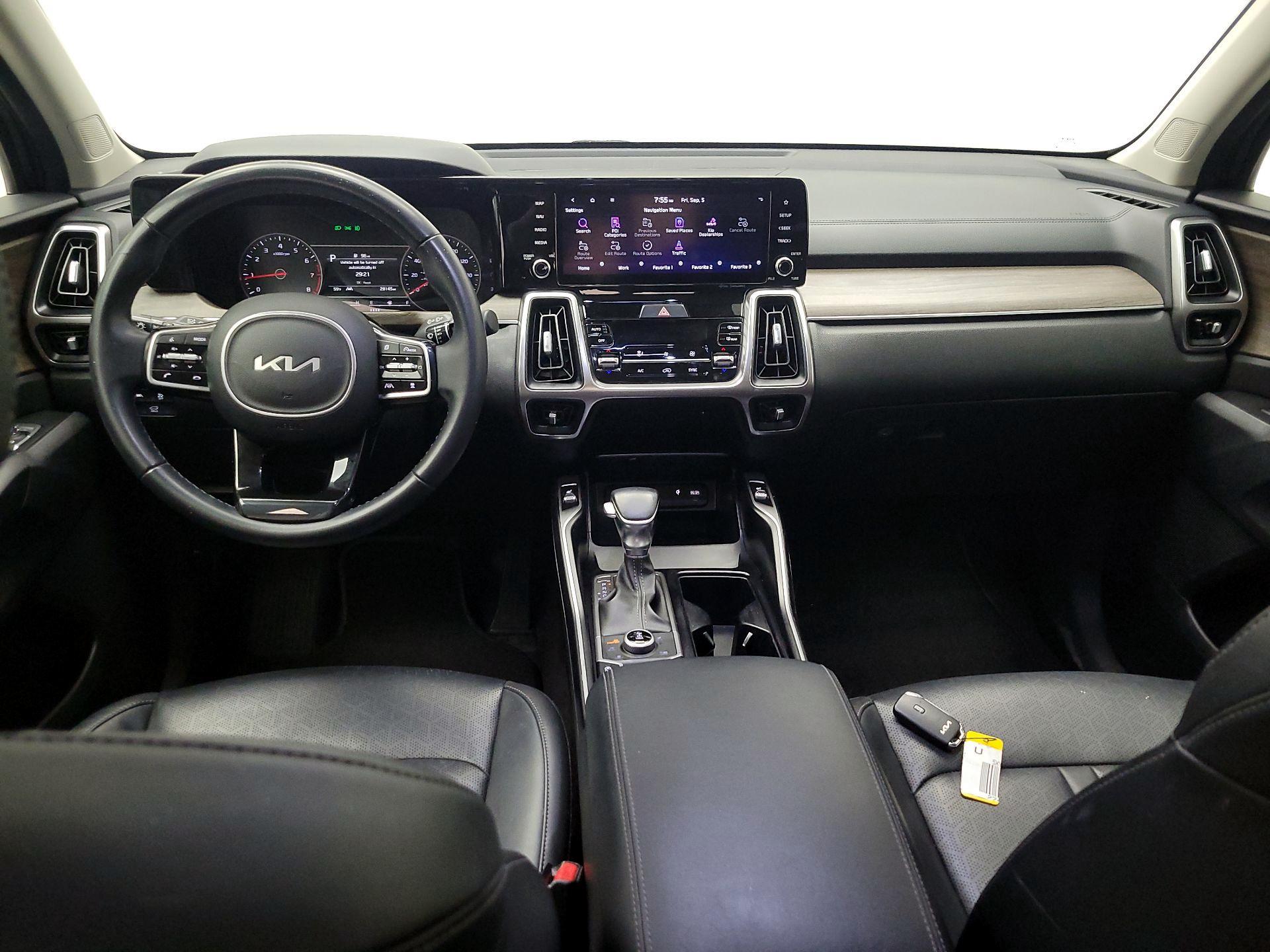 Thumbnail: 2022 Kia Sorento - 9