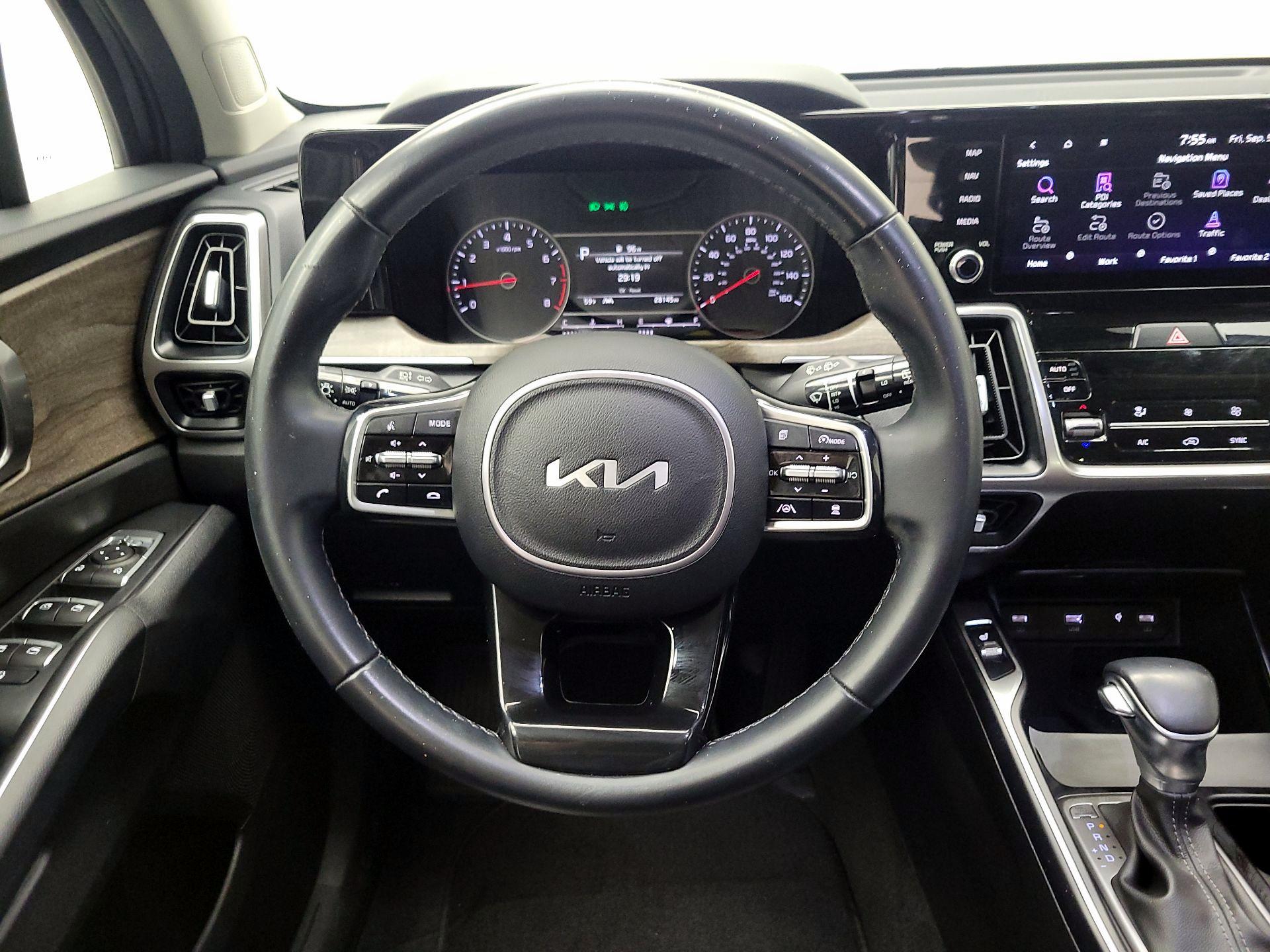 Thumbnail: 2022 Kia Sorento - 10
