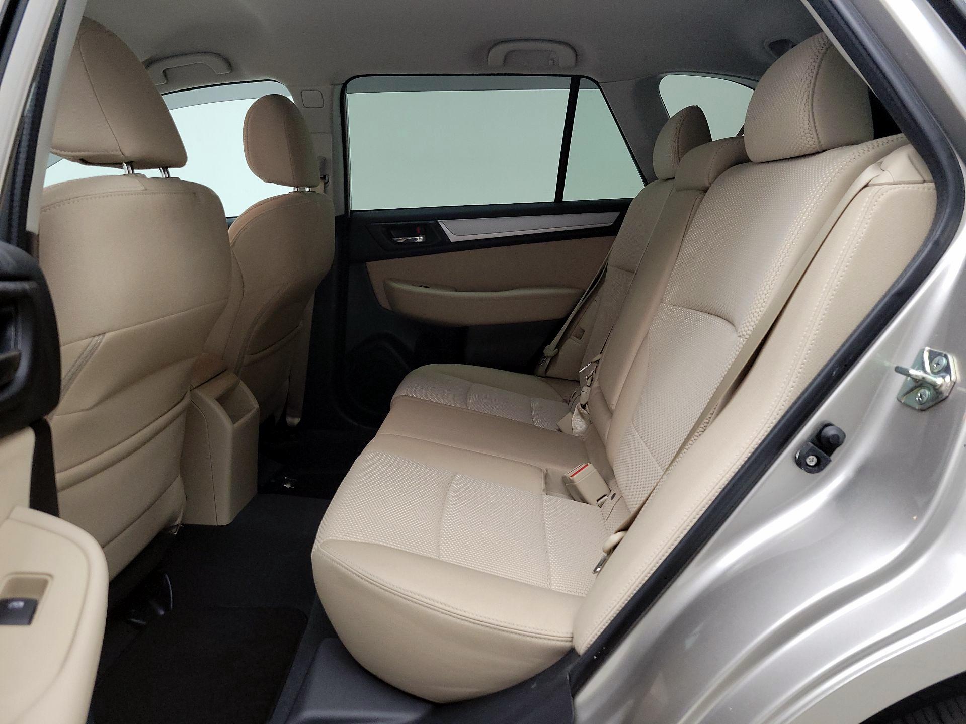 Thumbnail: 2016 Subaru Outback - 19