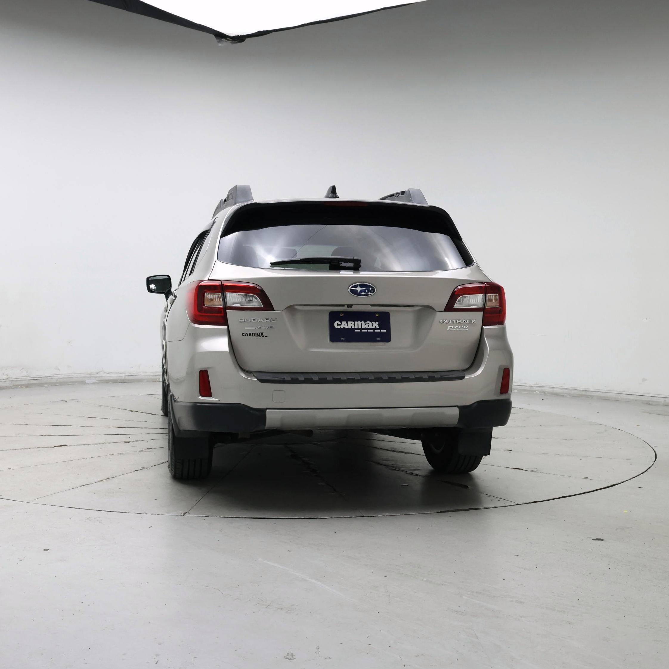 Thumbnail: 2016 Subaru Outback - 6