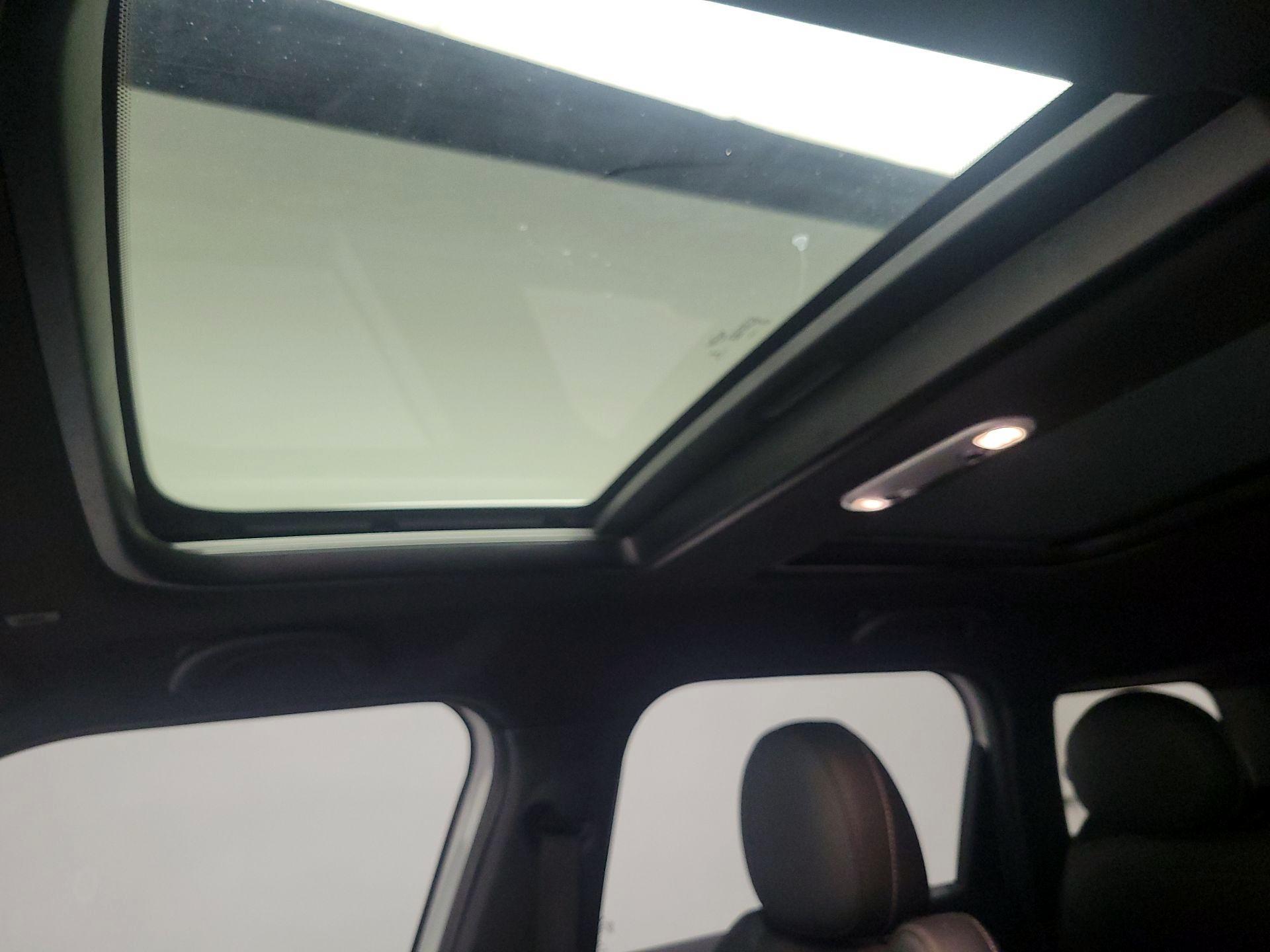 Thumbnail: 2019 MINI Cooper Countryman - 19