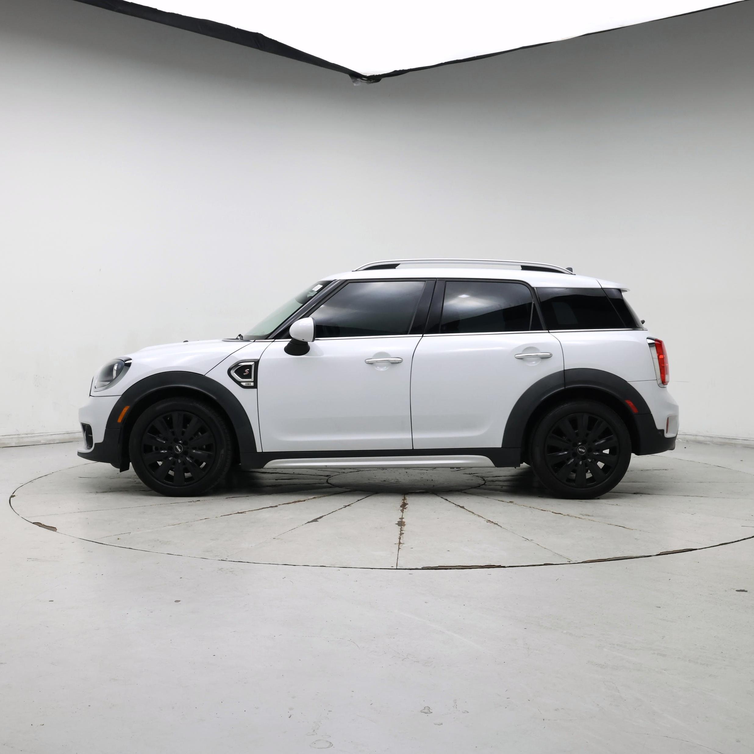 Thumbnail: 2019 MINI Cooper Countryman - 3