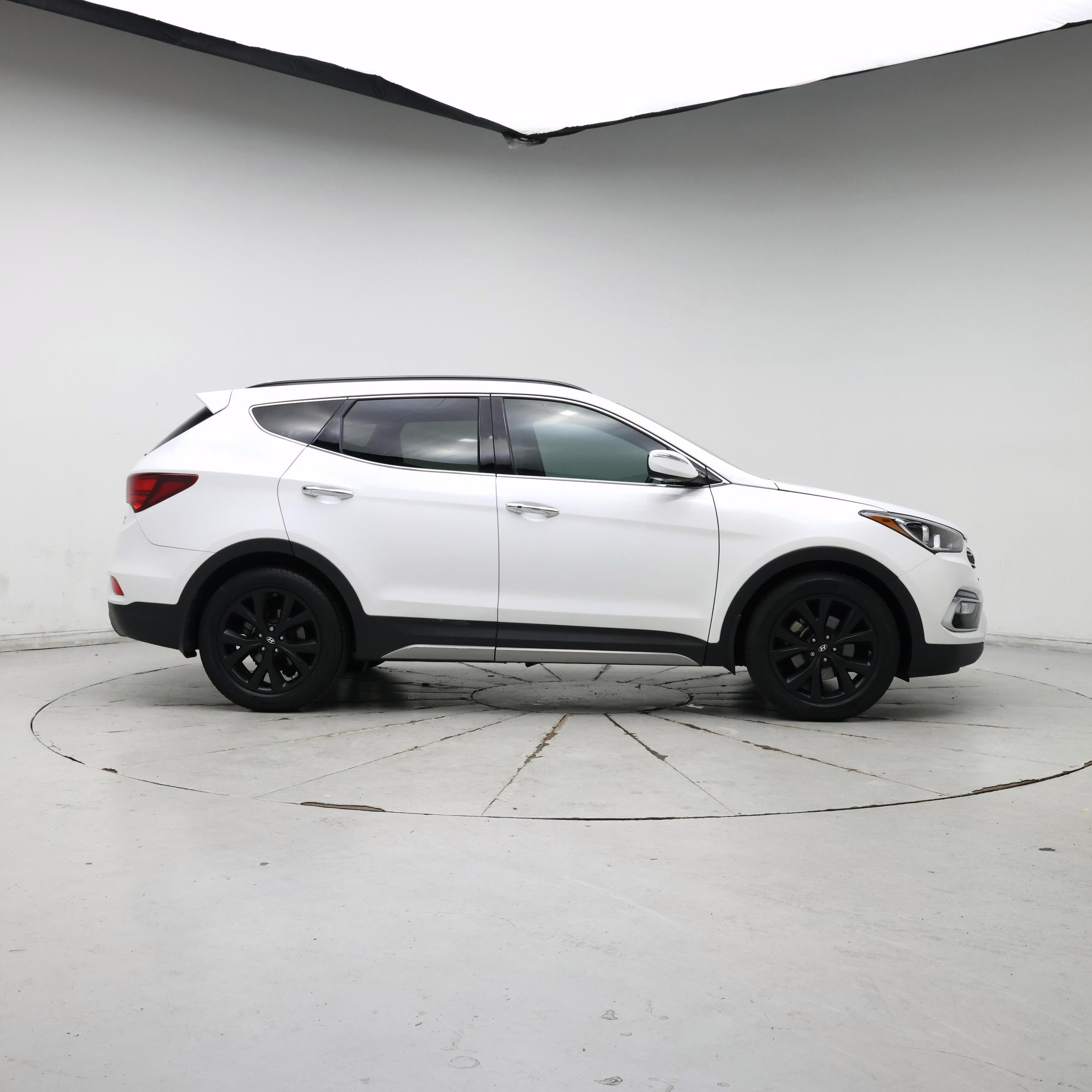 Thumbnail: 2018 Hyundai Santa Fe - 7