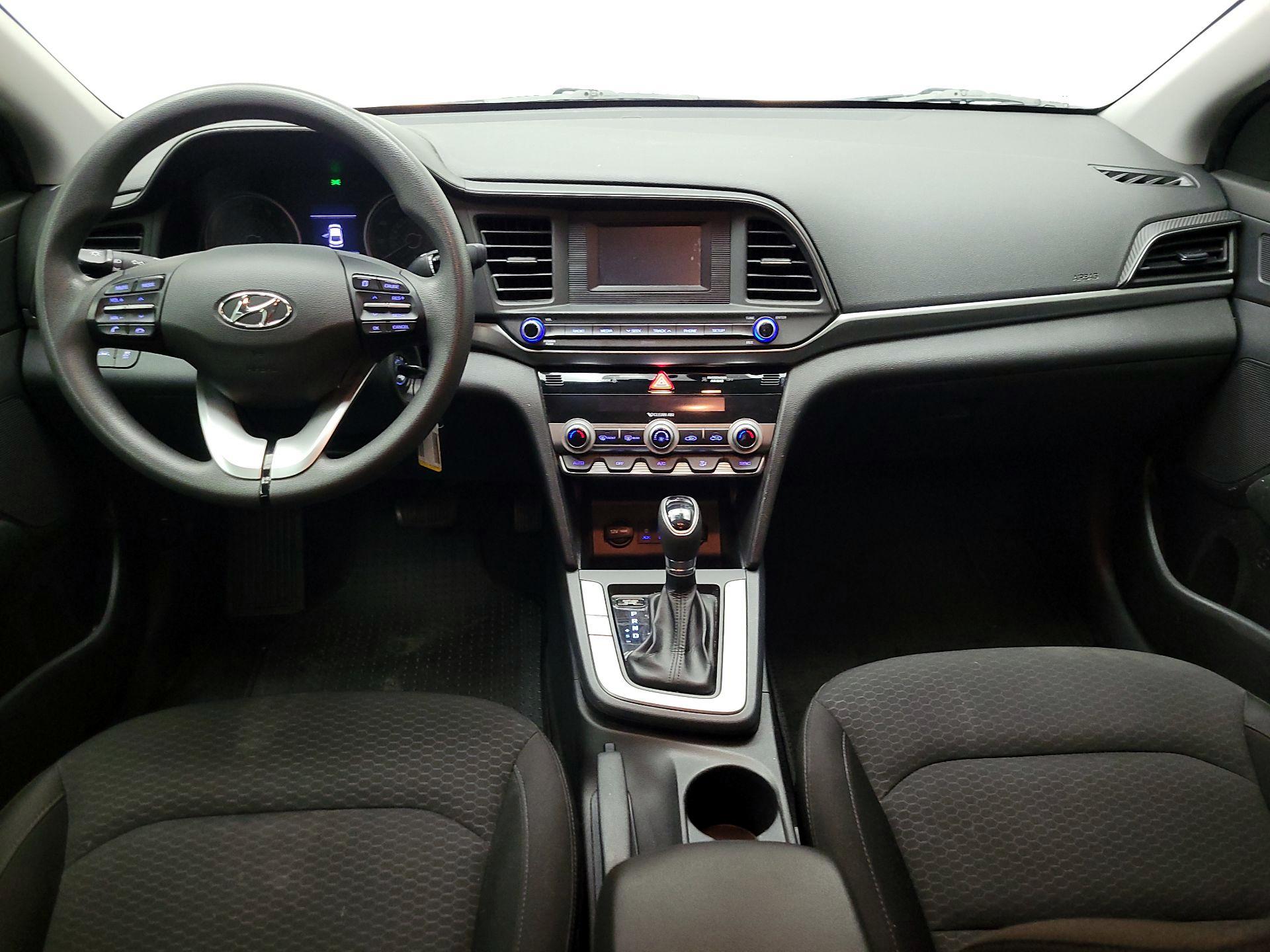 Thumbnail: 2020 Hyundai Elantra - 9