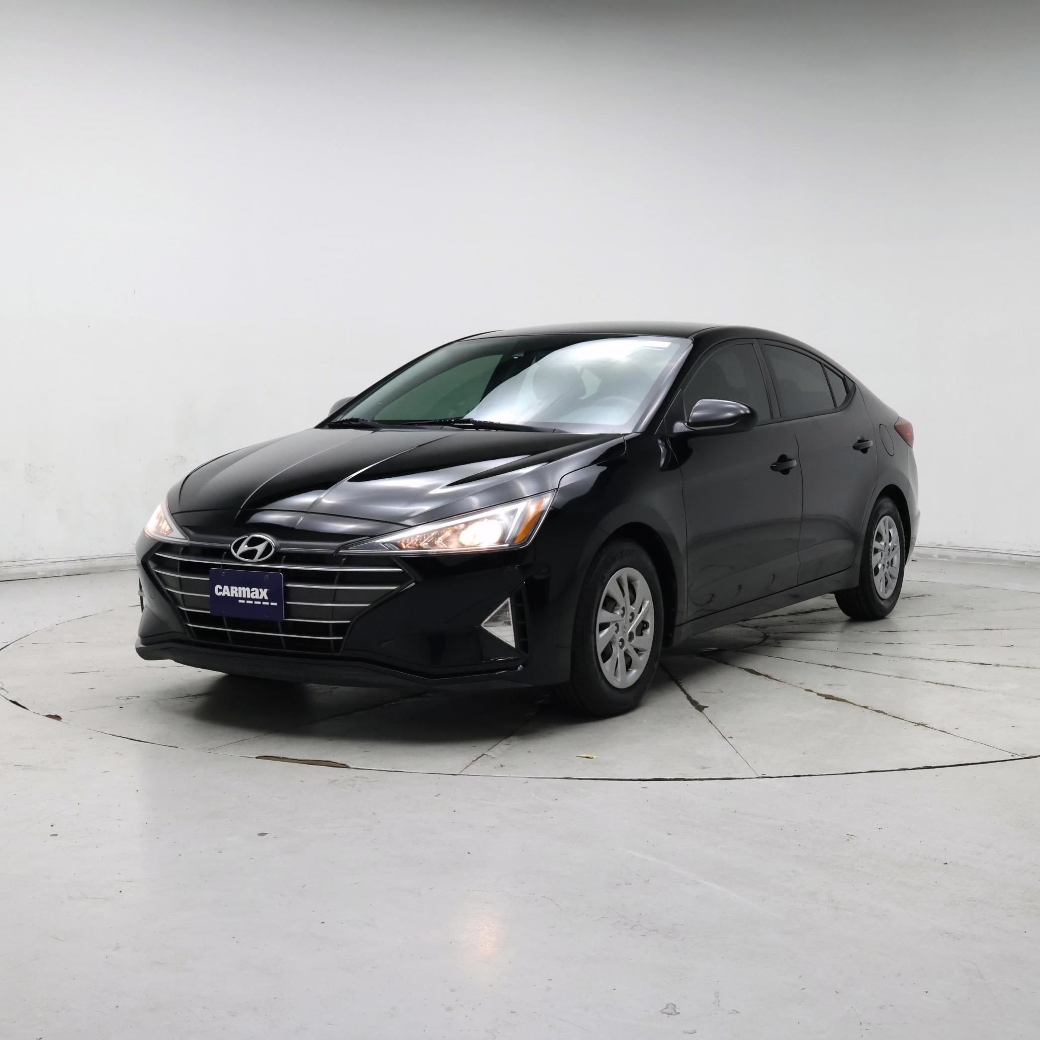Thumbnail: 2020 Hyundai Elantra - 4