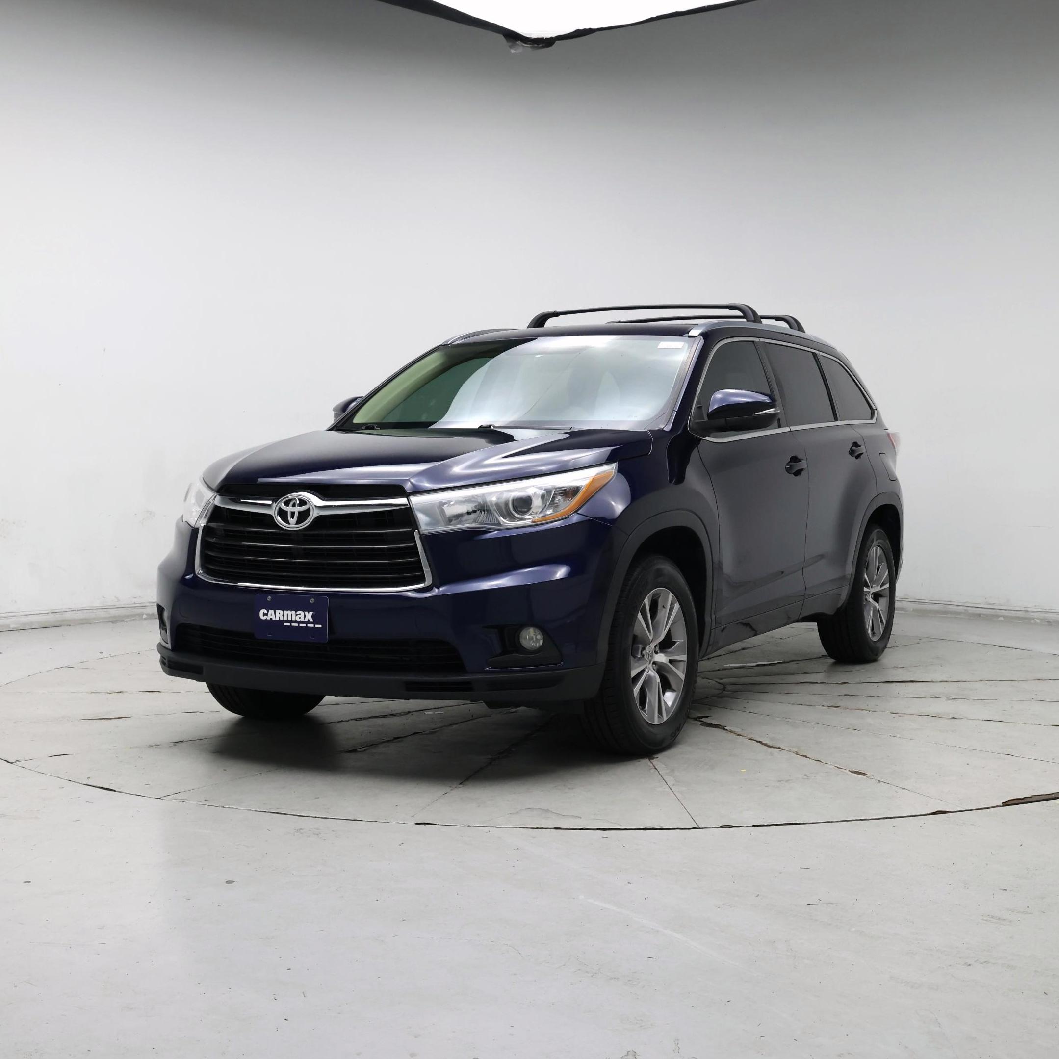 Thumbnail: 2015 Toyota Highlander - 4