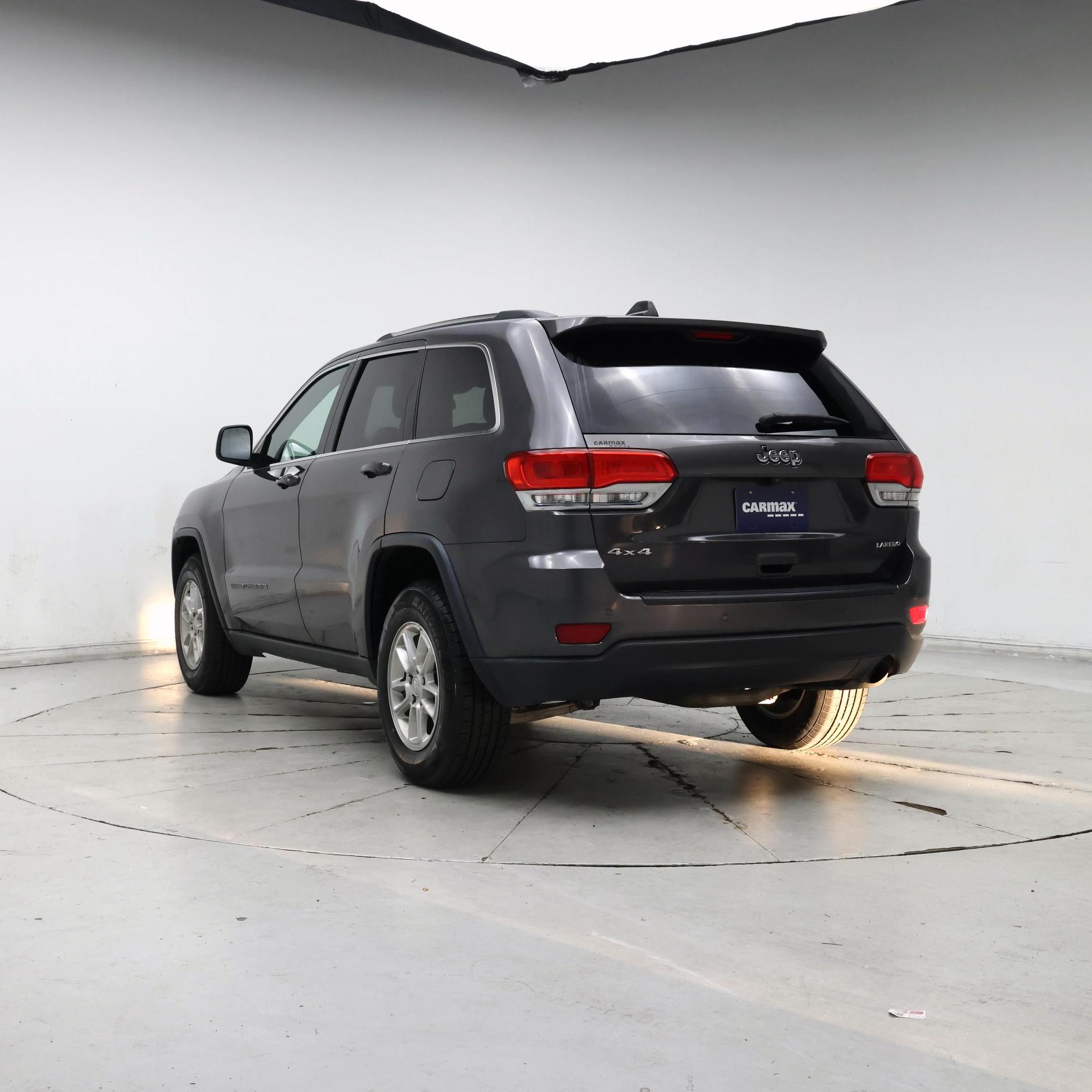 Thumbnail: 2018 Jeep Grand Cherokee - 2