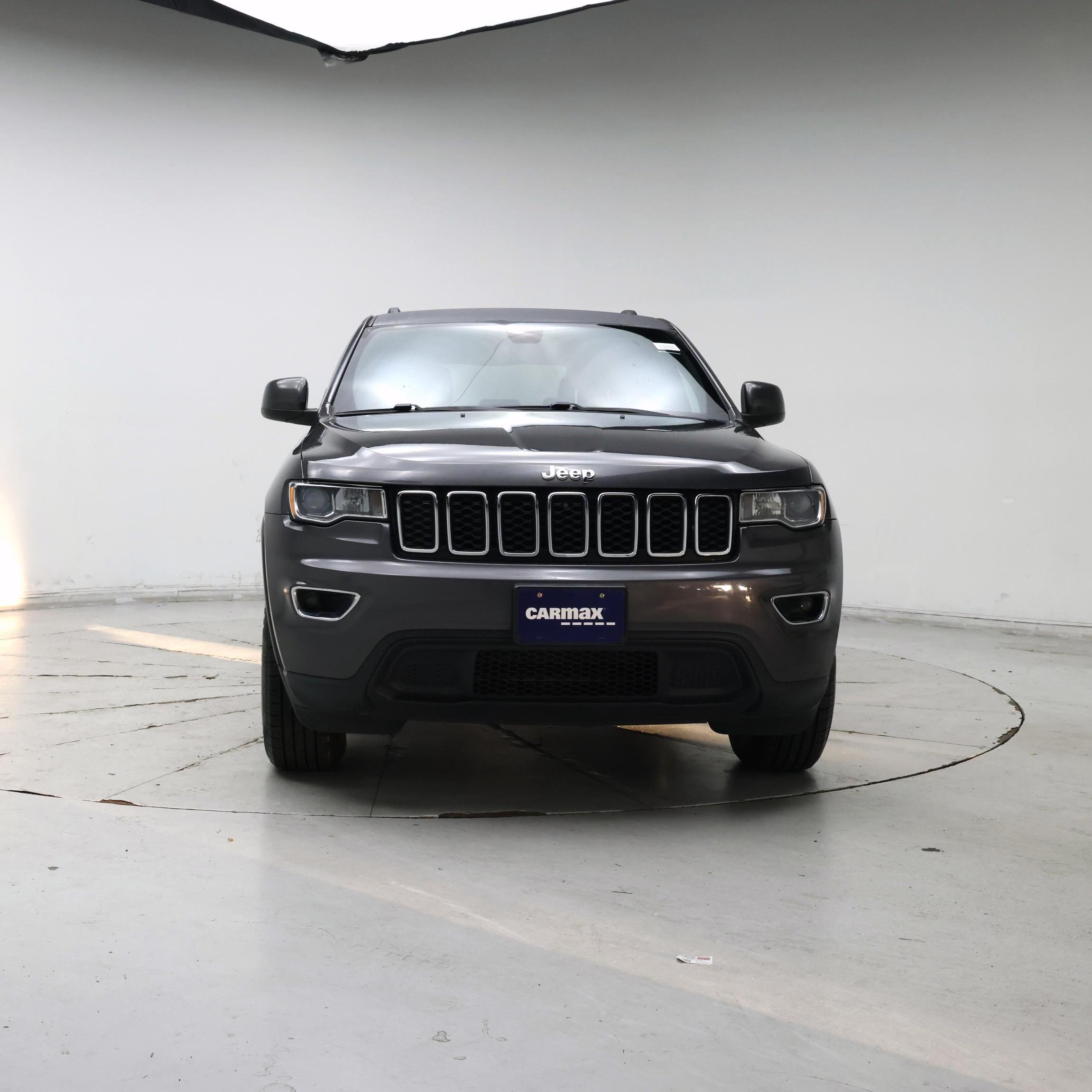 Thumbnail: 2018 Jeep Grand Cherokee - 5