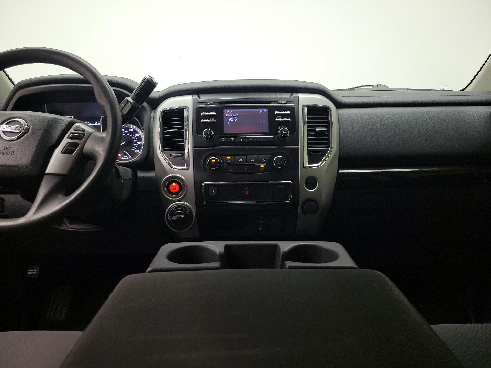 Thumbnail: 2018 Nissan Titan - 9