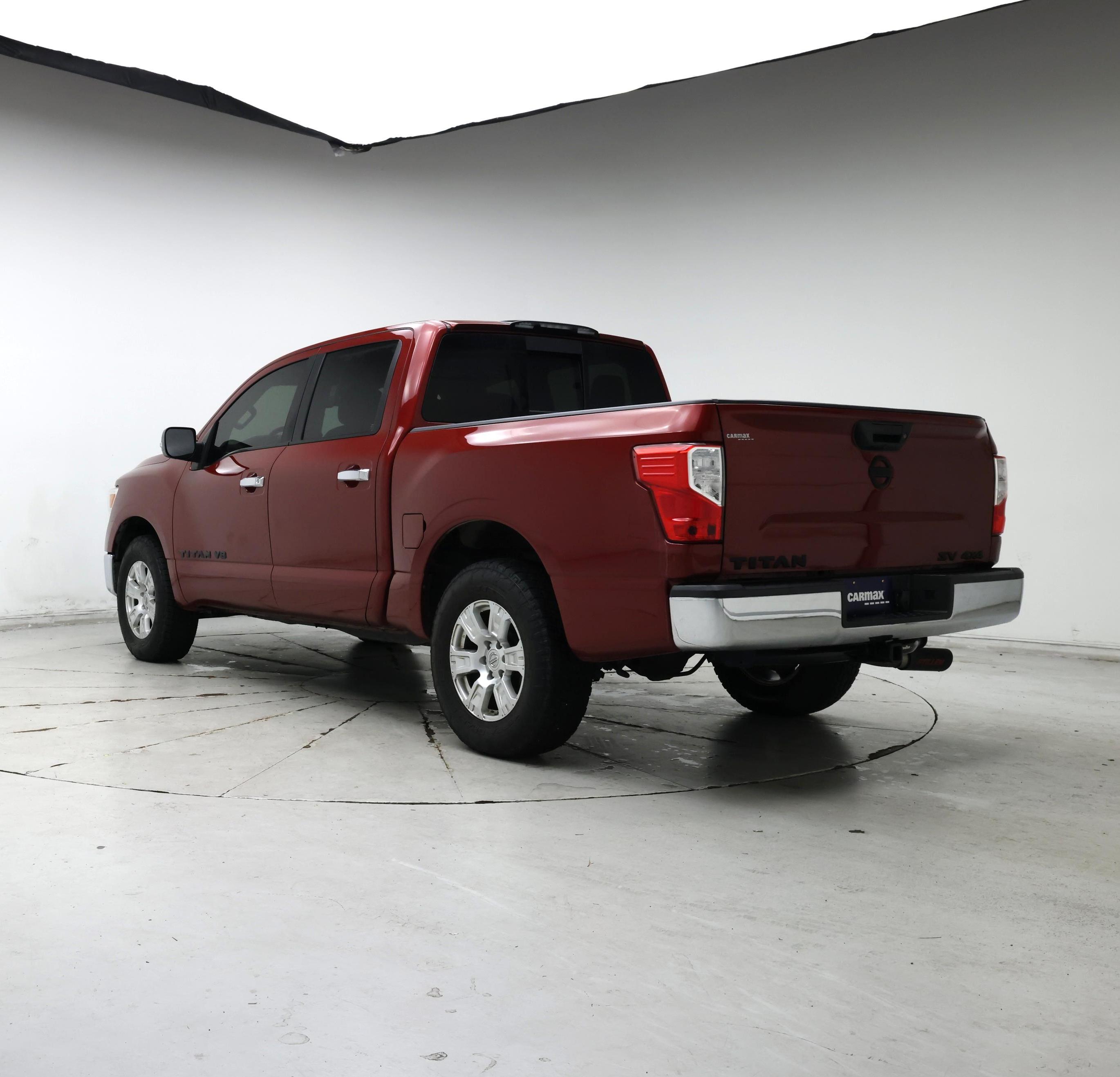 Thumbnail: 2018 Nissan Titan - 2