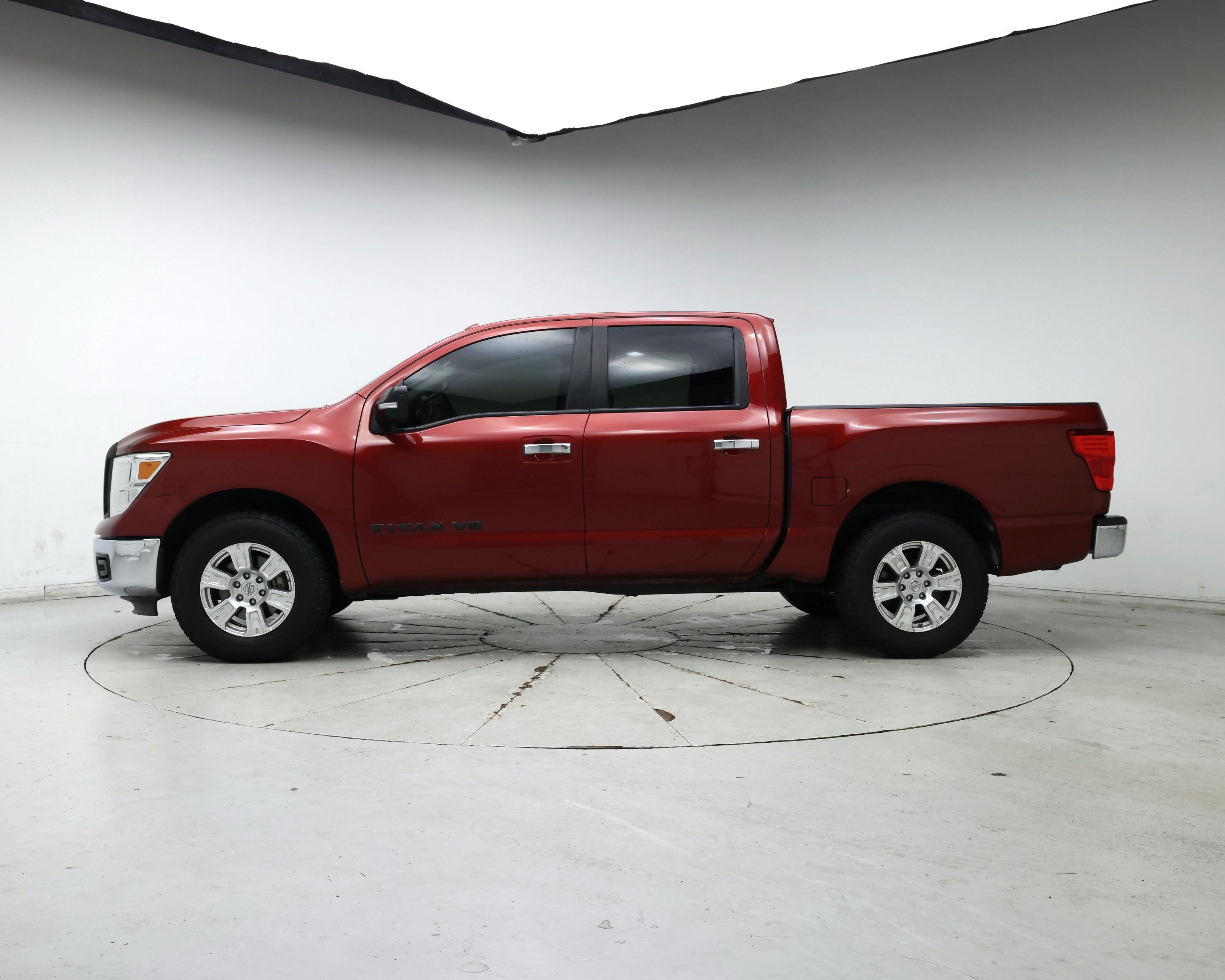 Thumbnail: 2018 Nissan Titan - 3
