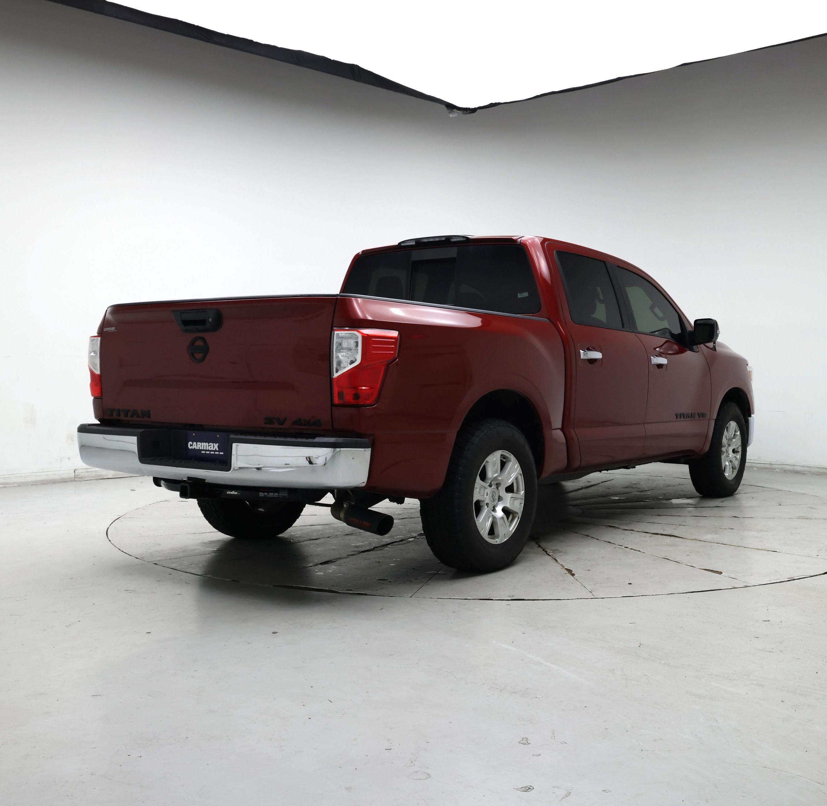 Thumbnail: 2018 Nissan Titan - 8