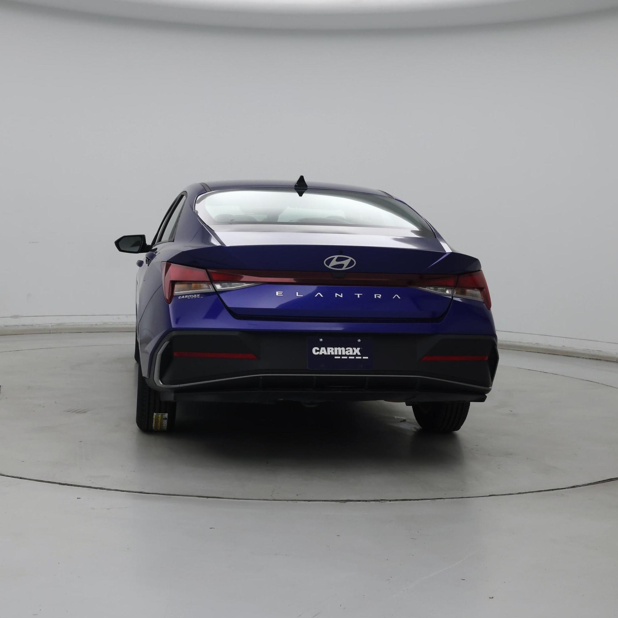 Thumbnail: 2024 Hyundai Elantra - 6
