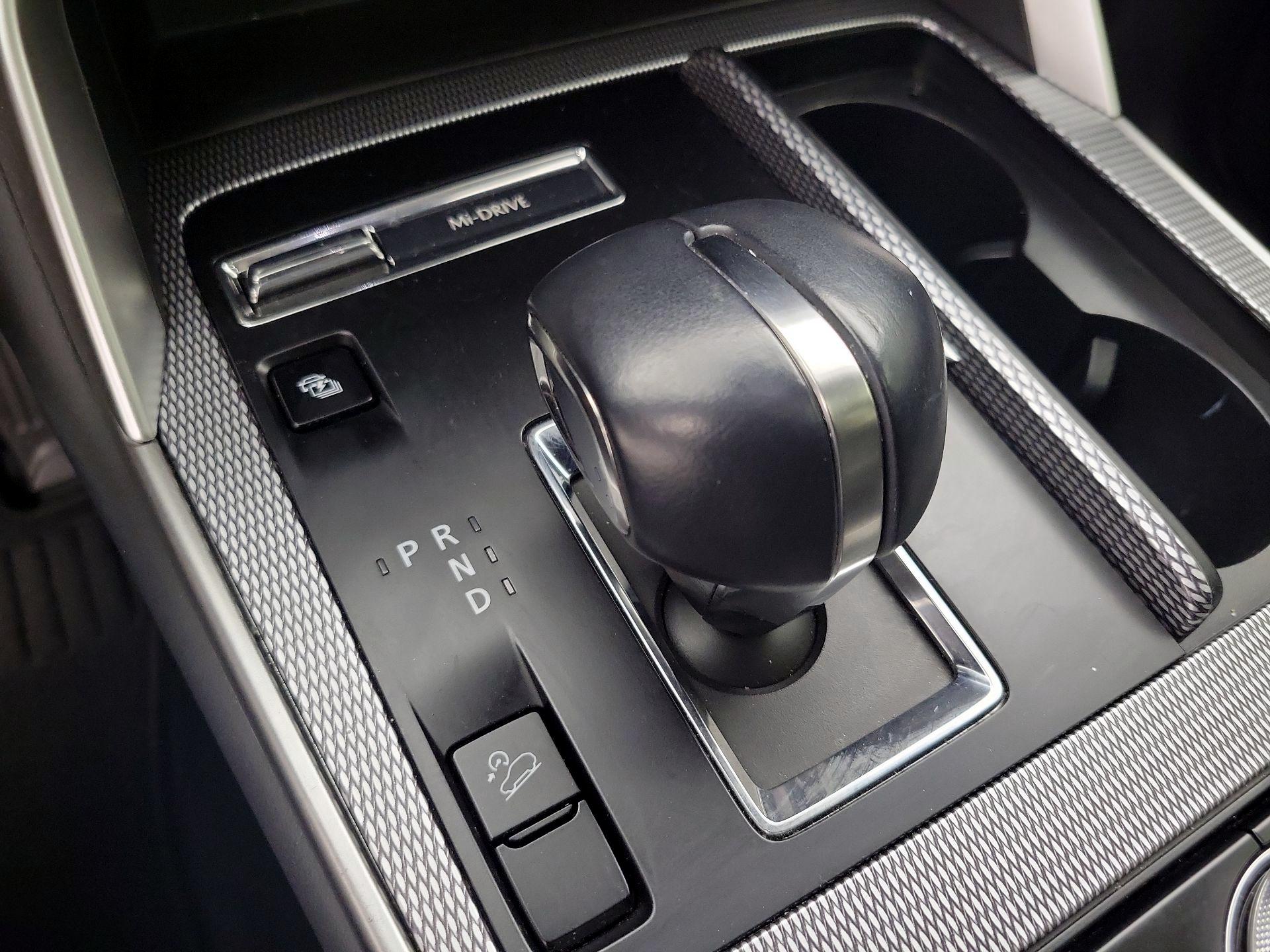 Thumbnail: 2024 Mazda CX-90 - 18