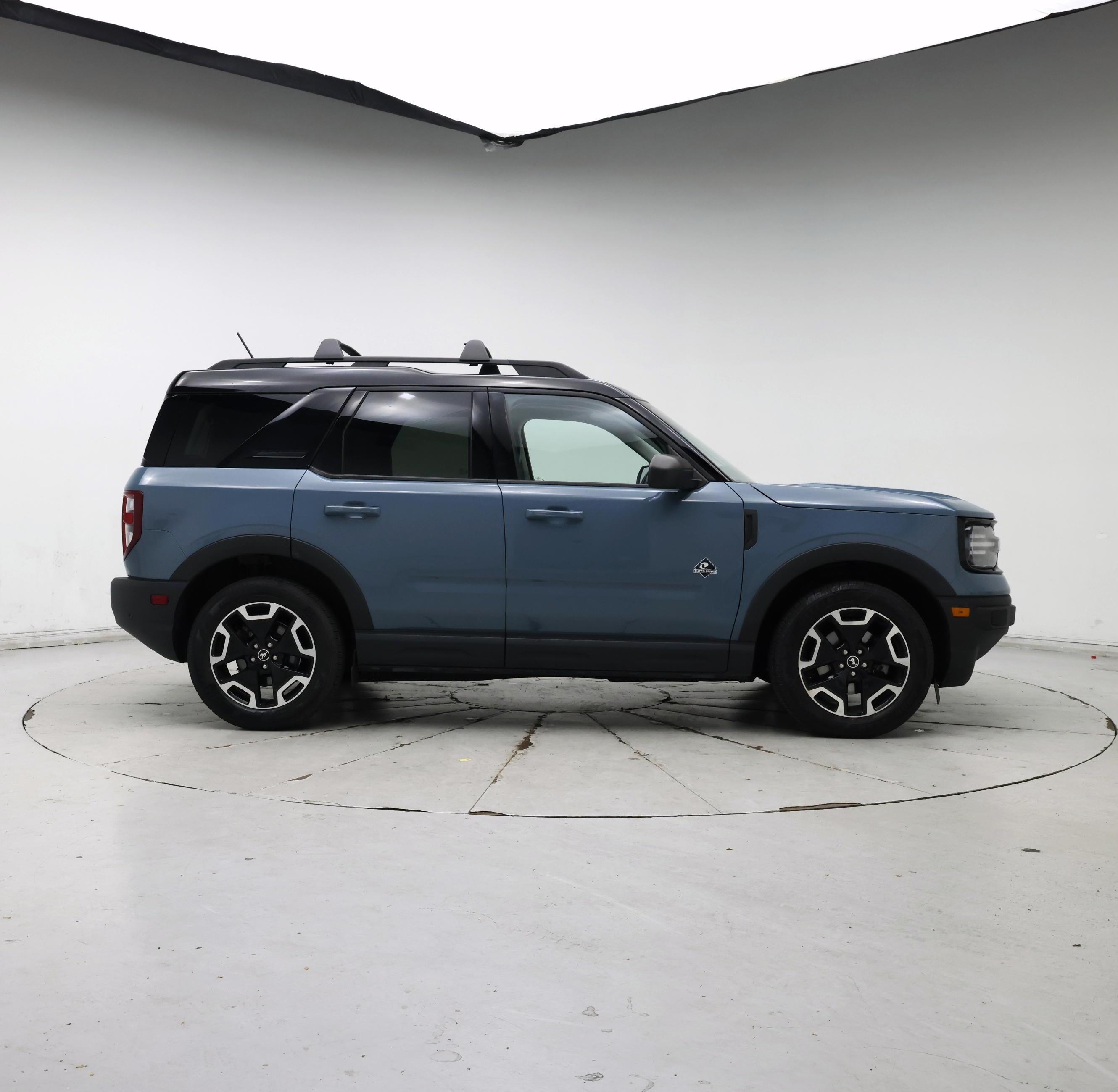 Thumbnail: 2021 Ford Bronco Sport - 7