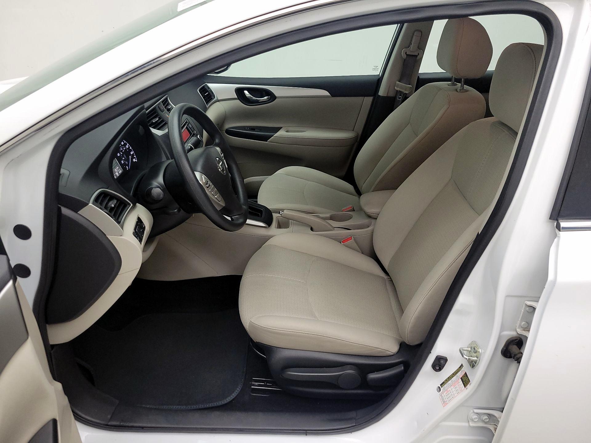 Thumbnail: 2017 Nissan Sentra - 11