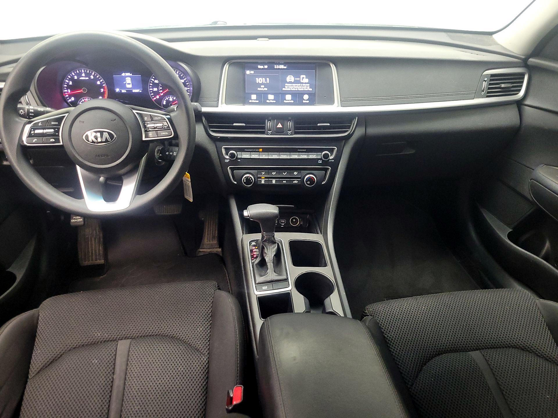 Thumbnail: 2020 Kia Optima - 9