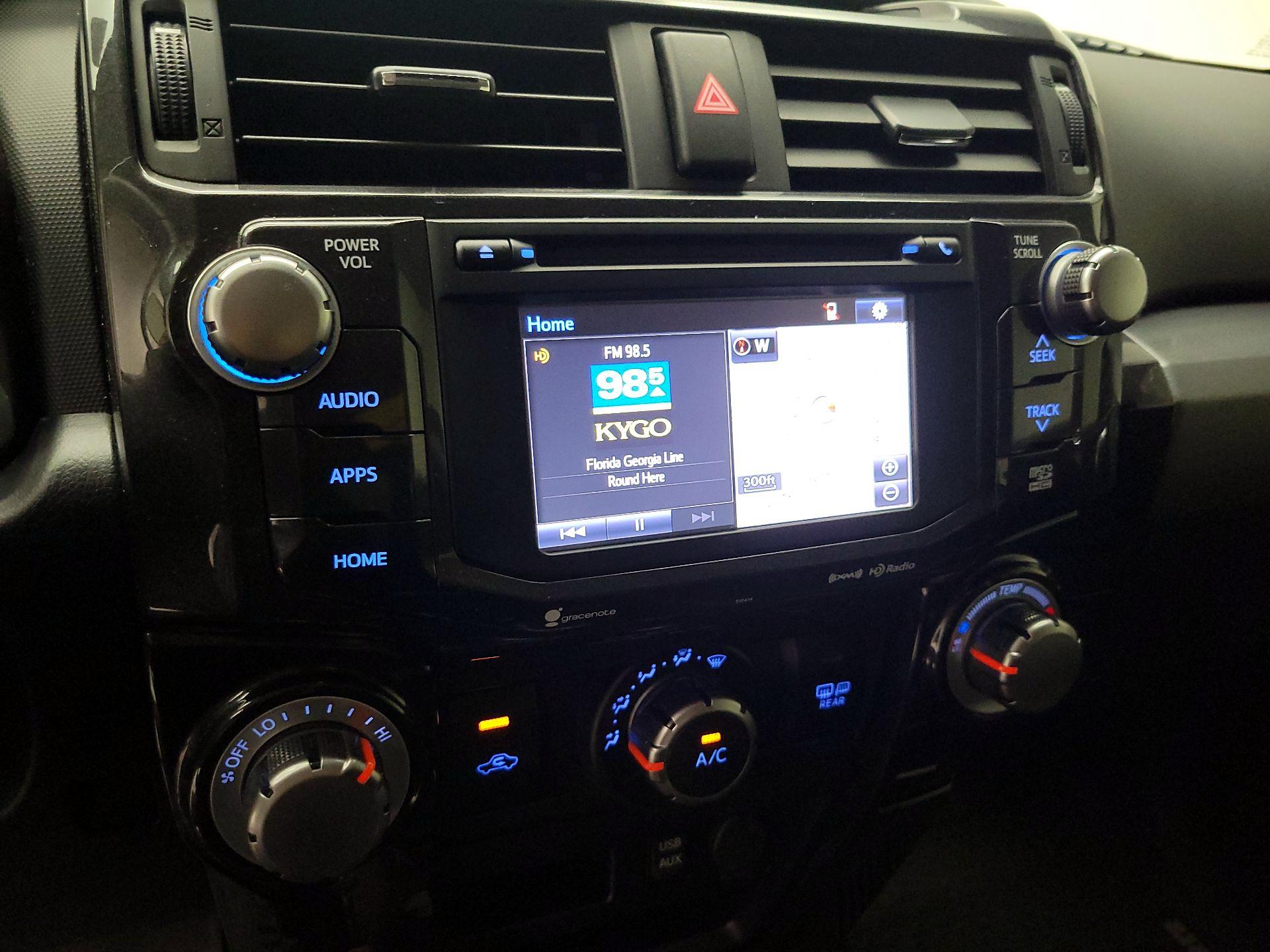 Thumbnail: 2018 Toyota 4Runner - 16