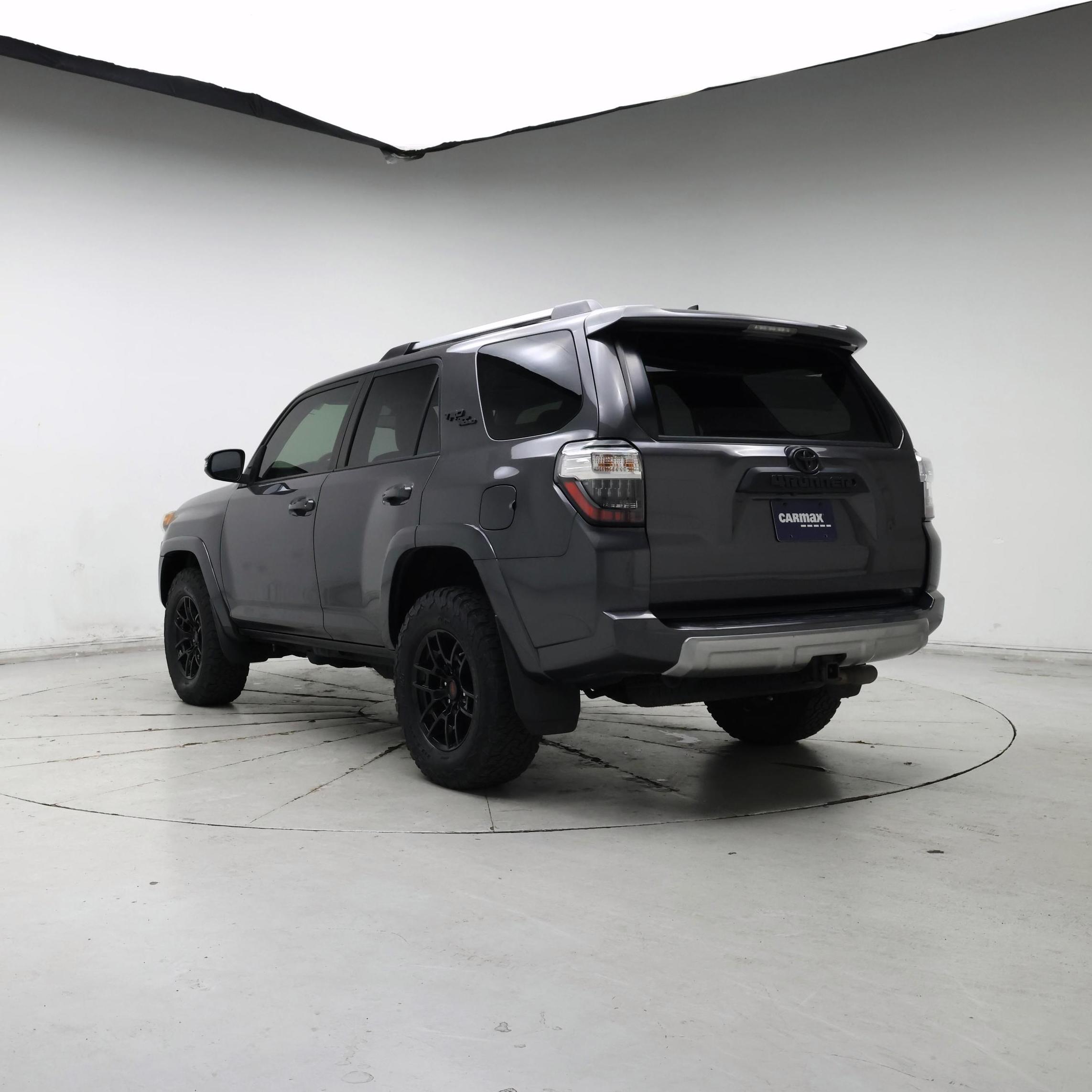 Thumbnail: 2018 Toyota 4Runner - 2