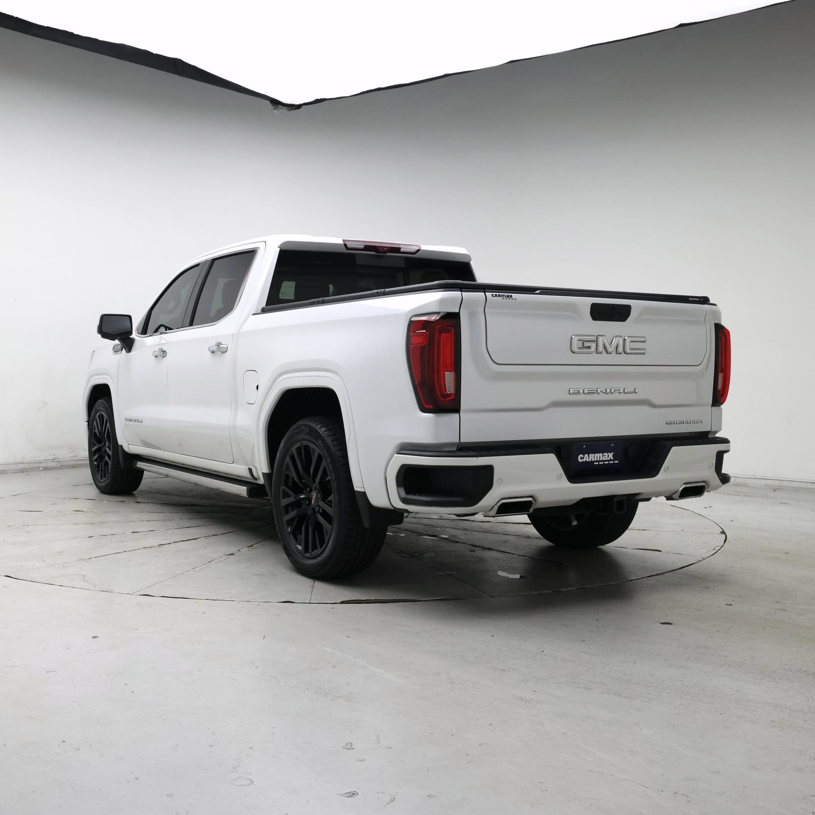 Thumbnail: 2022 GMC Sierra 1500 - 2