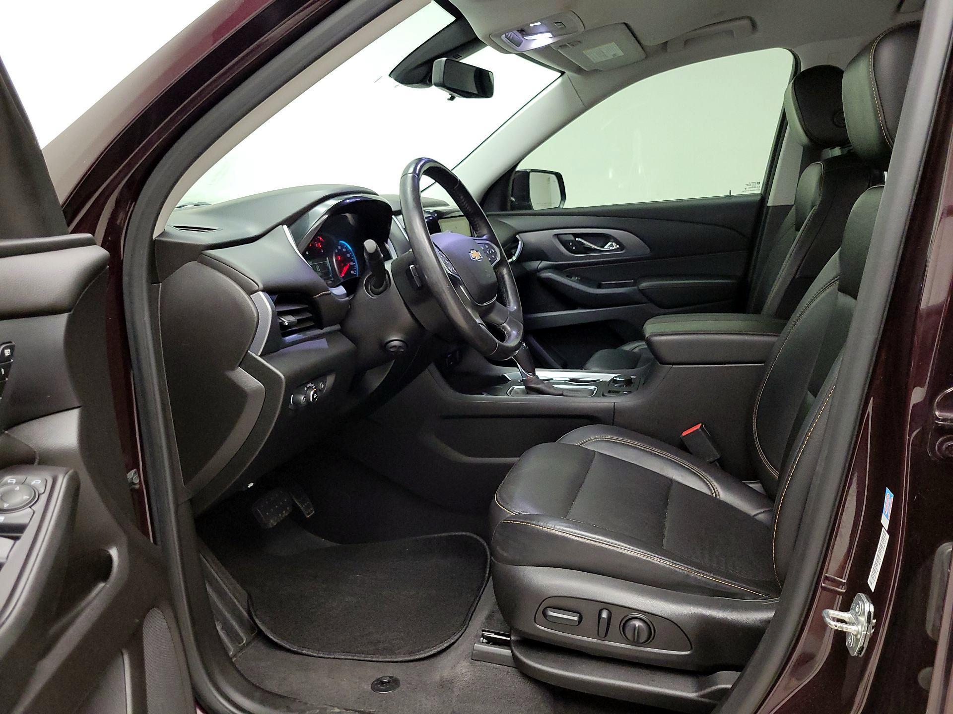 Thumbnail: 2019 Chevrolet Traverse - 11