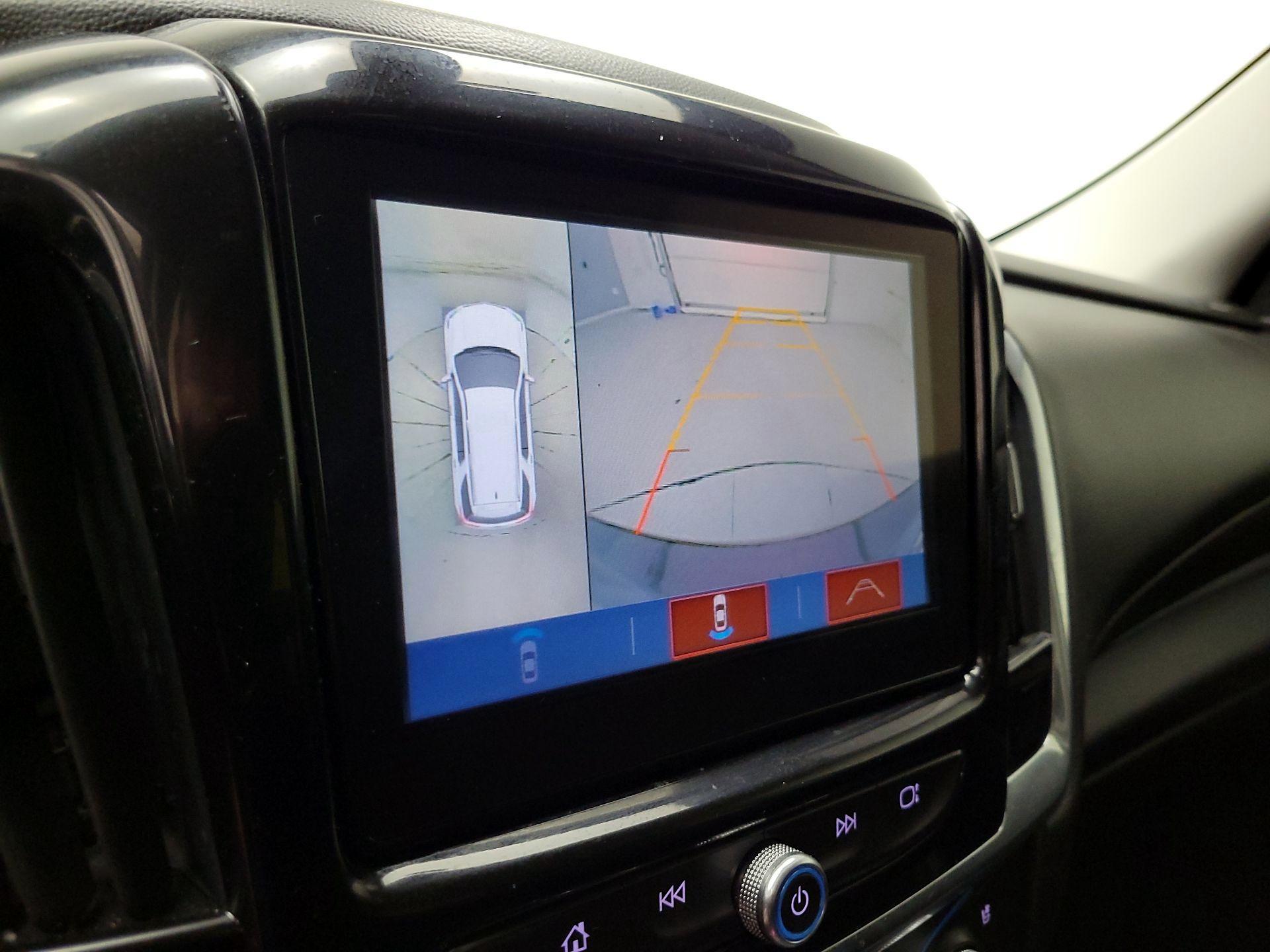 Thumbnail: 2019 Chevrolet Traverse - 15