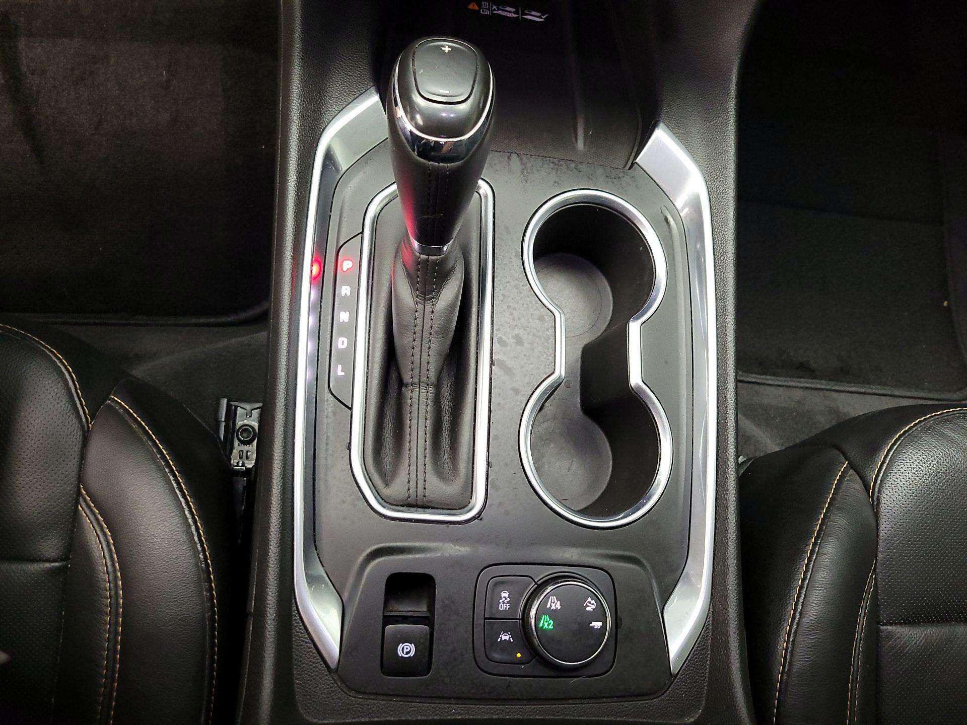 Thumbnail: 2019 Chevrolet Traverse - 18