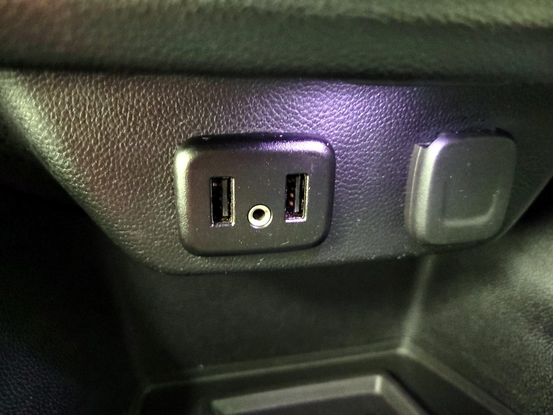 Thumbnail: 2019 Chevrolet Traverse - 19