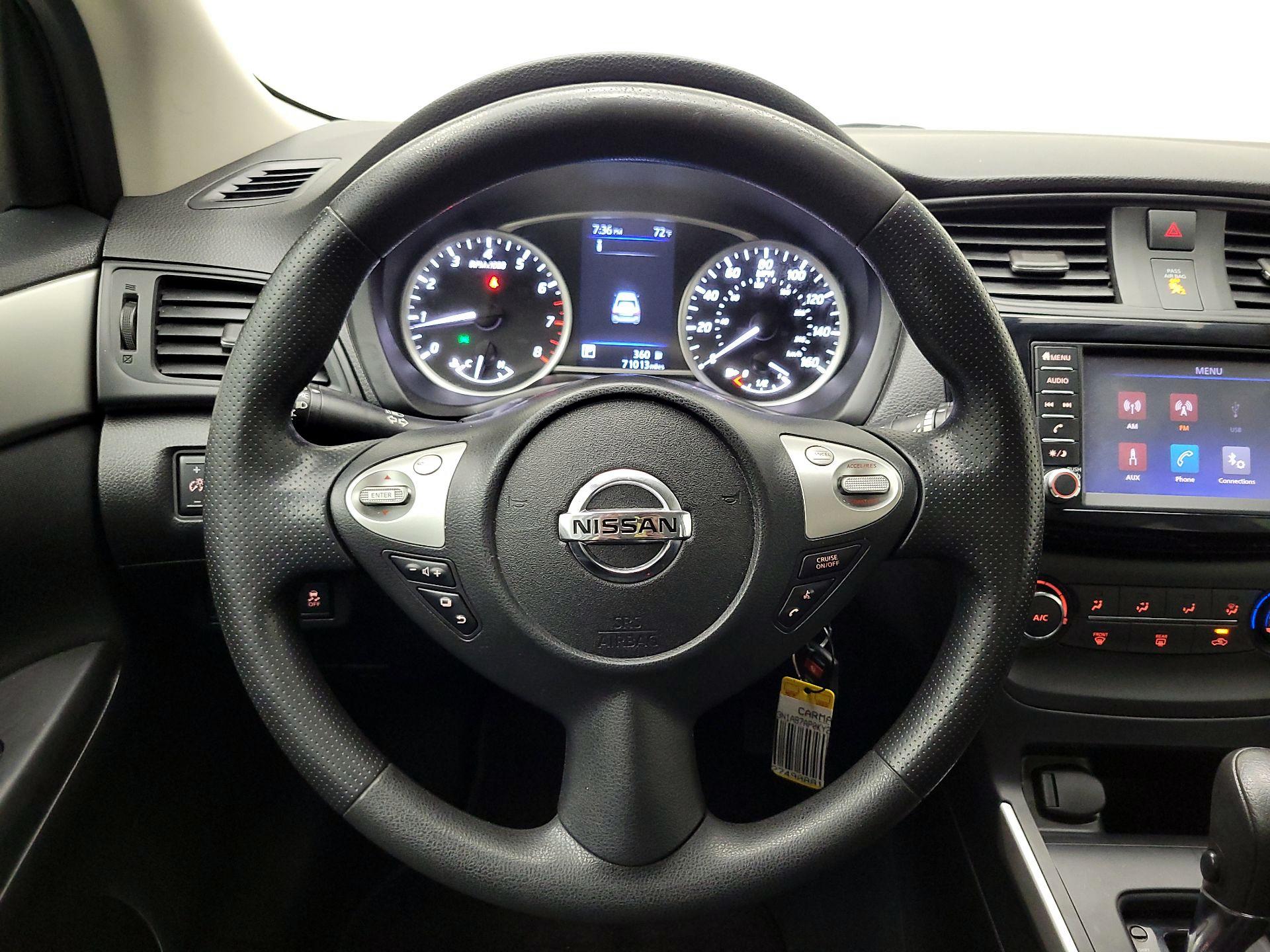 Thumbnail: 2019 Nissan Sentra - 10