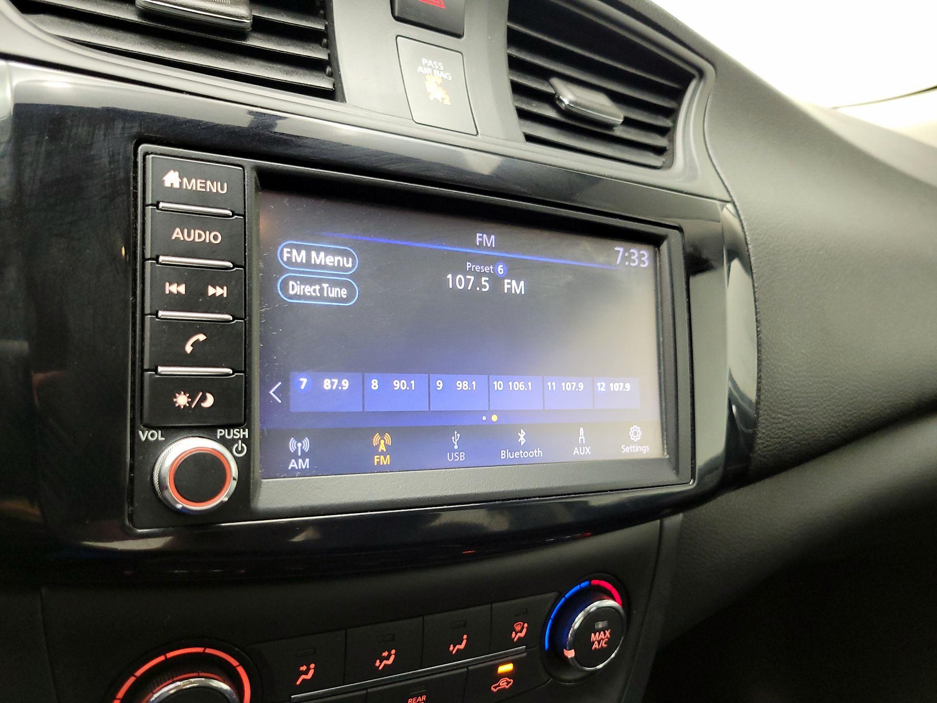 Thumbnail: 2019 Nissan Sentra - 15