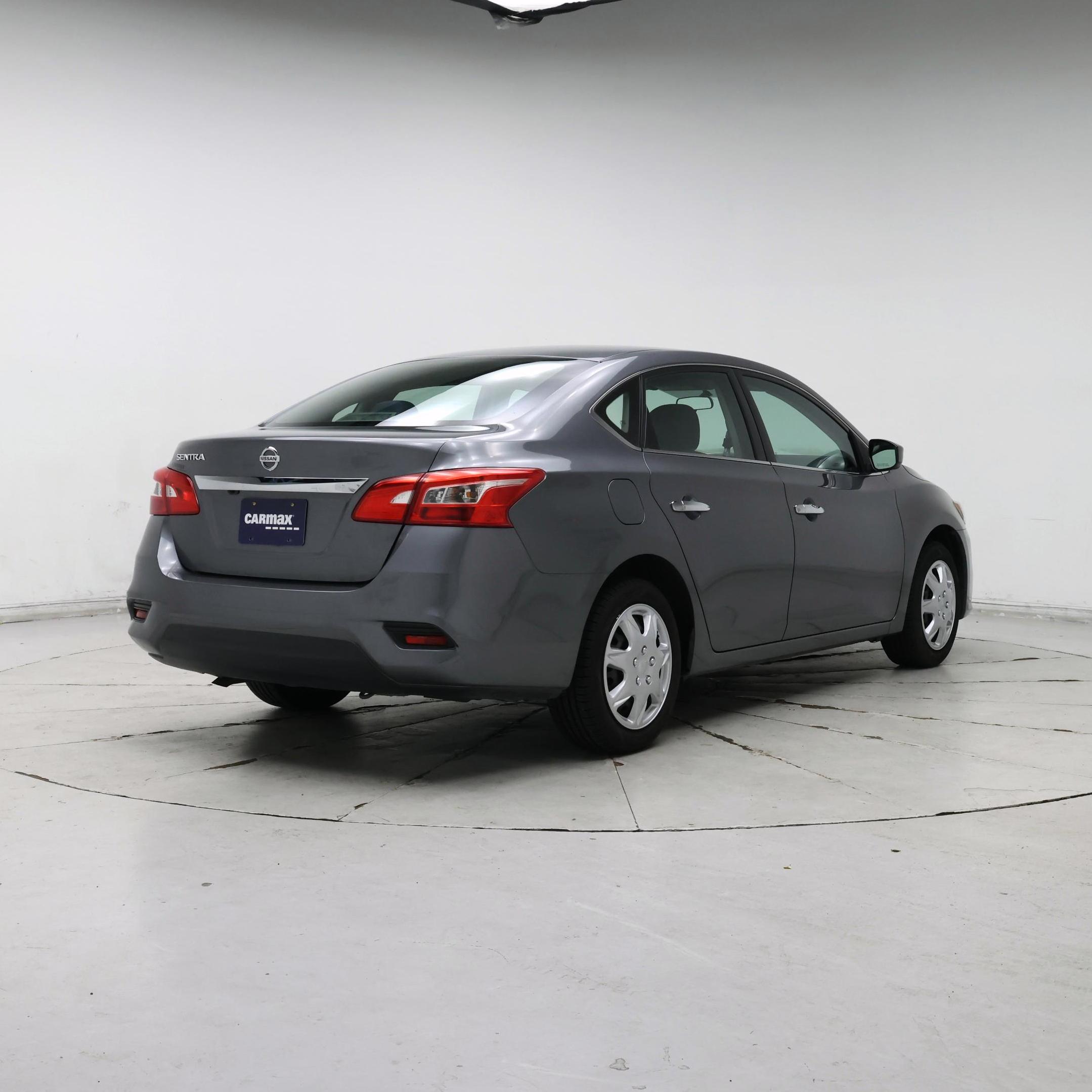 Thumbnail: 2019 Nissan Sentra - 8