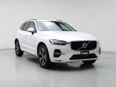 White 2022 Volvo XC60 B5 Momentum