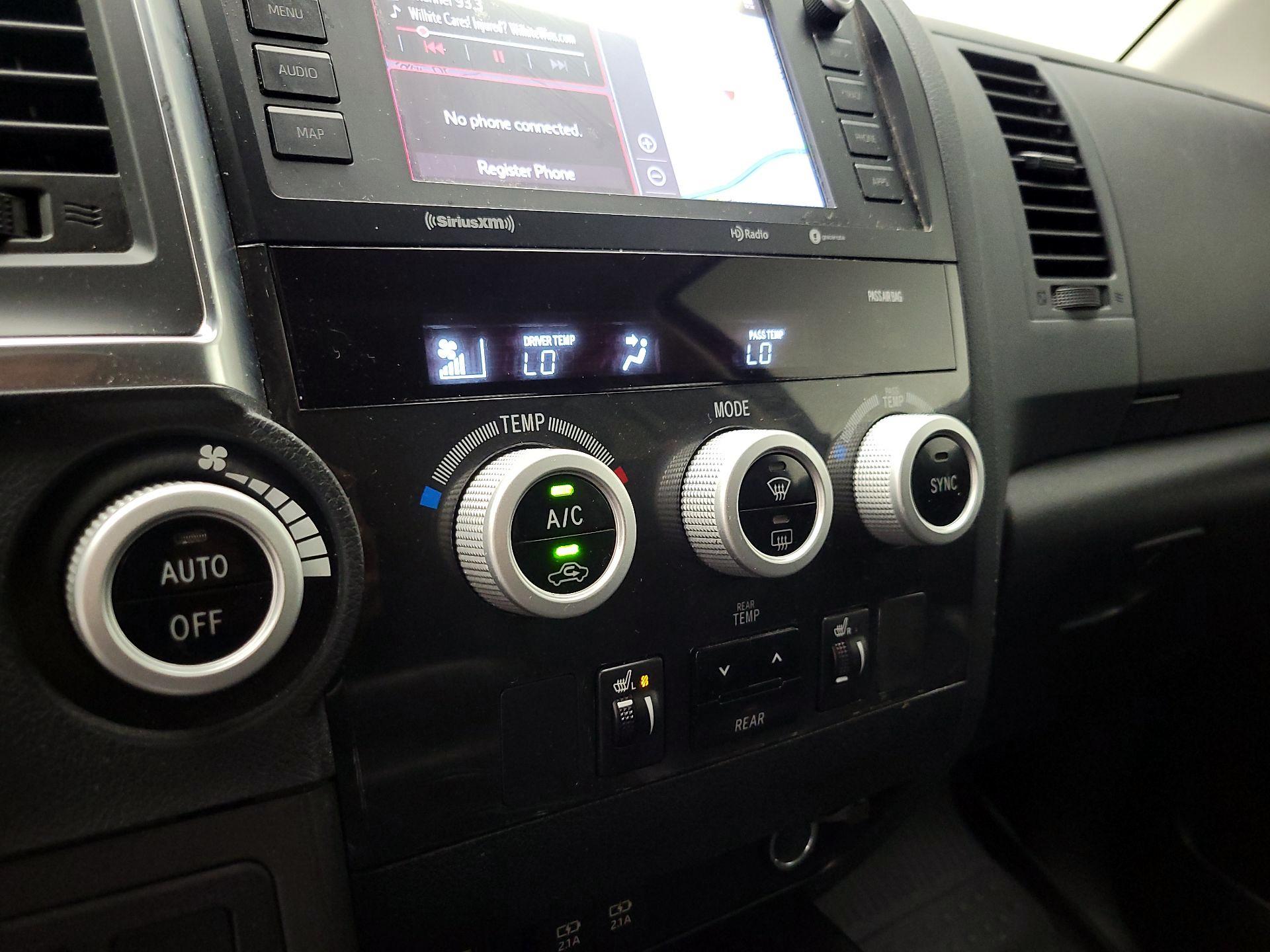 Thumbnail: 2020 Toyota Sequoia - 17