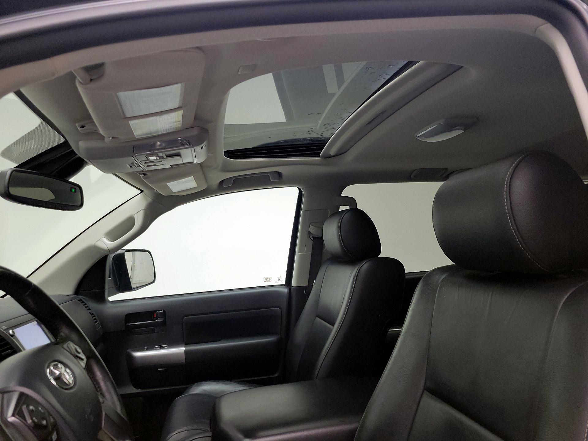 Thumbnail: 2020 Toyota Sequoia - 20