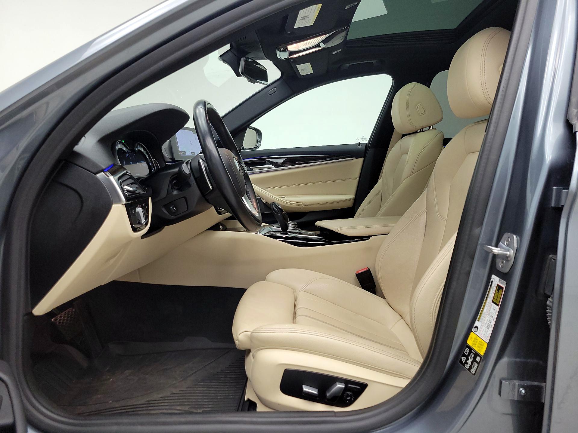 Thumbnail: 2018 BMW 5 Series - 11
