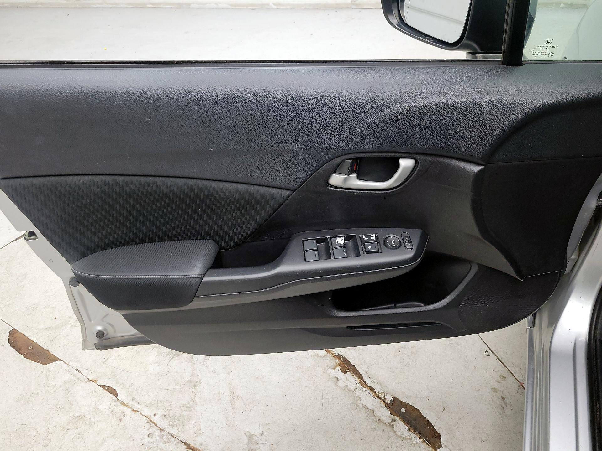 Thumbnail: 2014 Honda Civic - 12