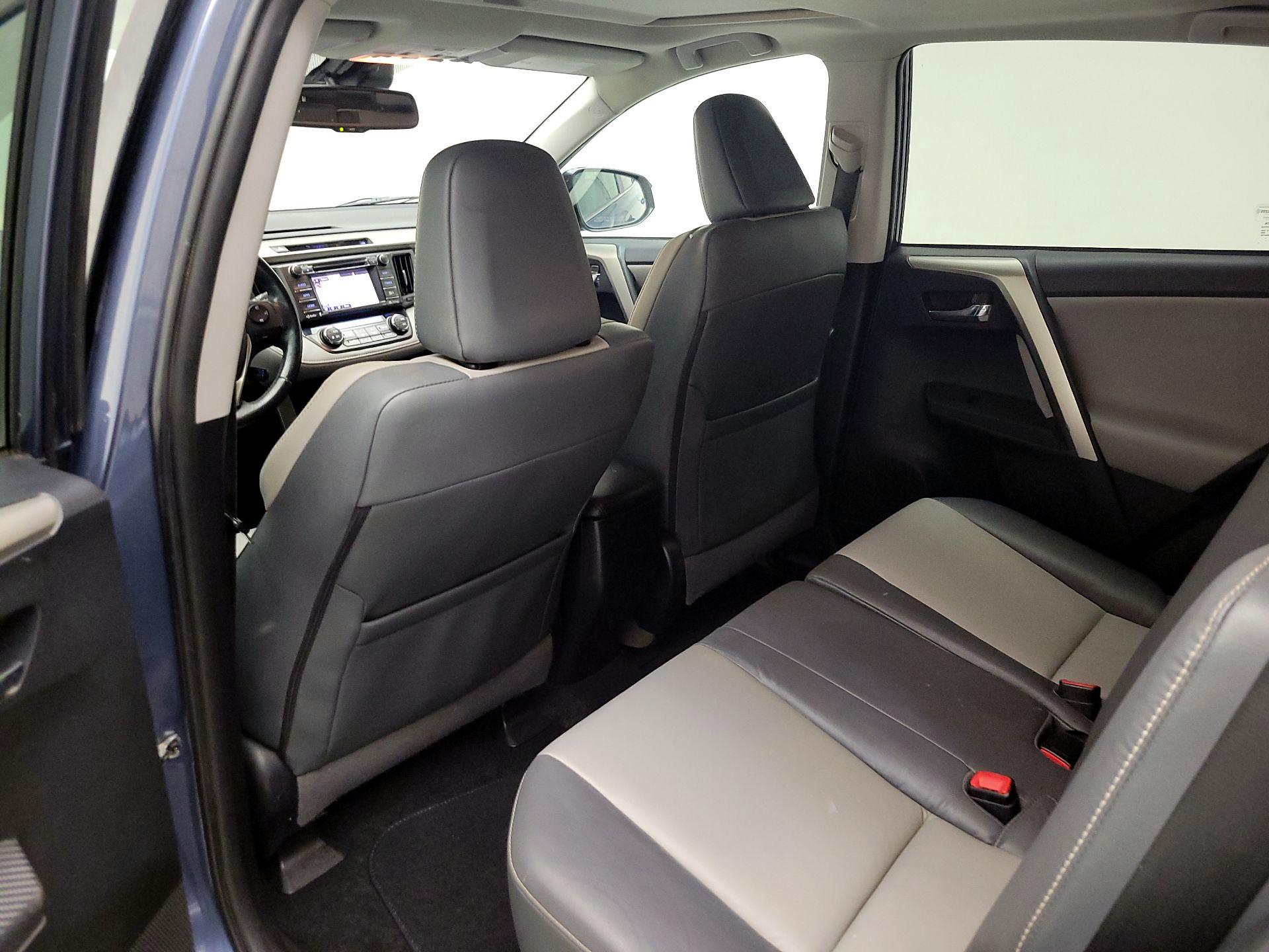 Thumbnail: 2014 Toyota RAV4 - 20