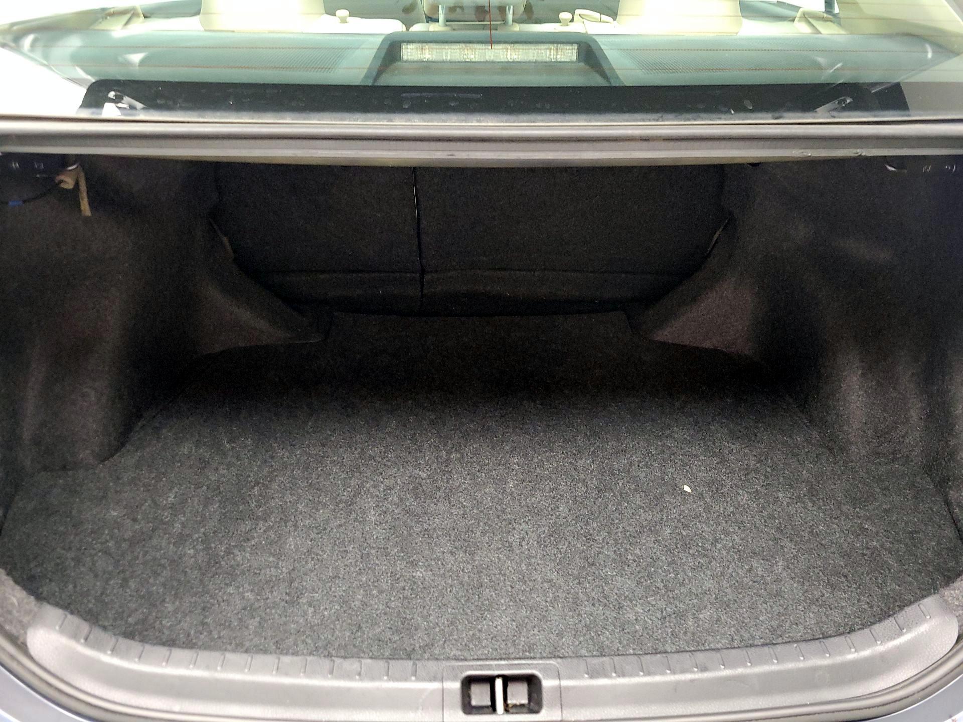 Thumbnail: 2015 Toyota Corolla - 20
