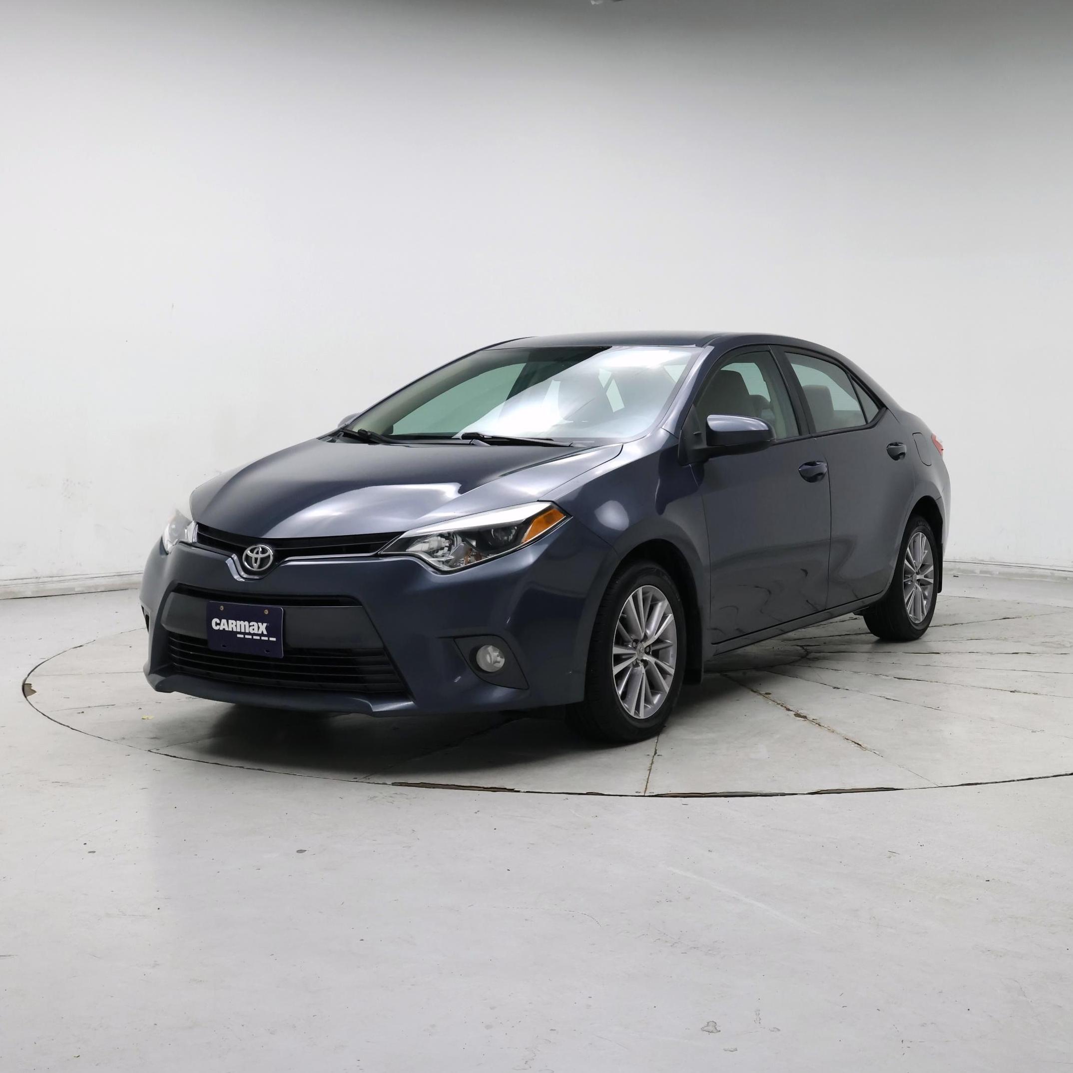 Thumbnail: 2015 Toyota Corolla - 4