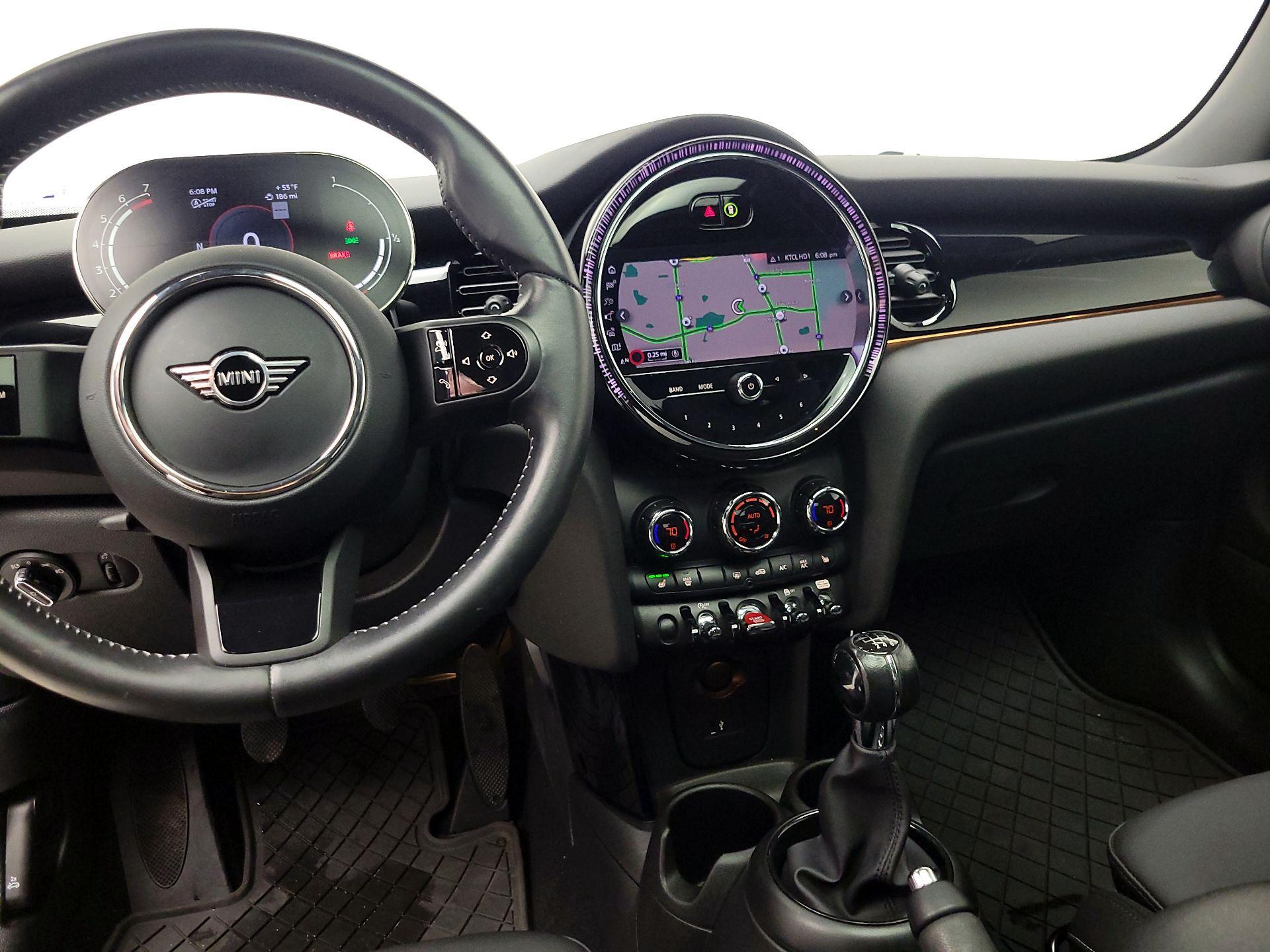 Thumbnail: 2023 MINI Cooper Hardtop - 9