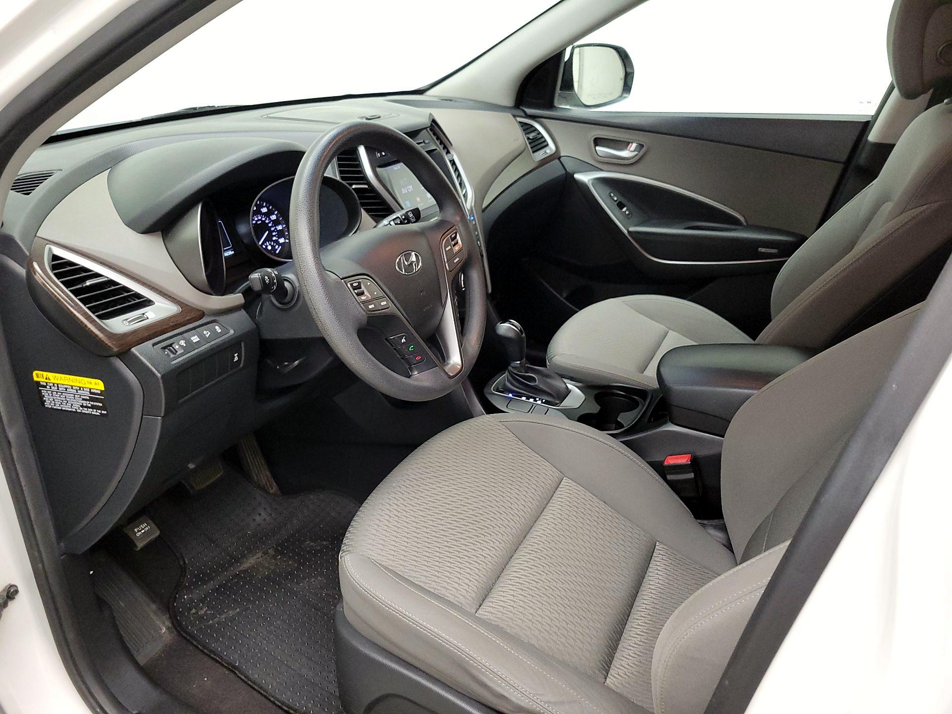 Thumbnail: 2017 Hyundai Santa Fe - 11