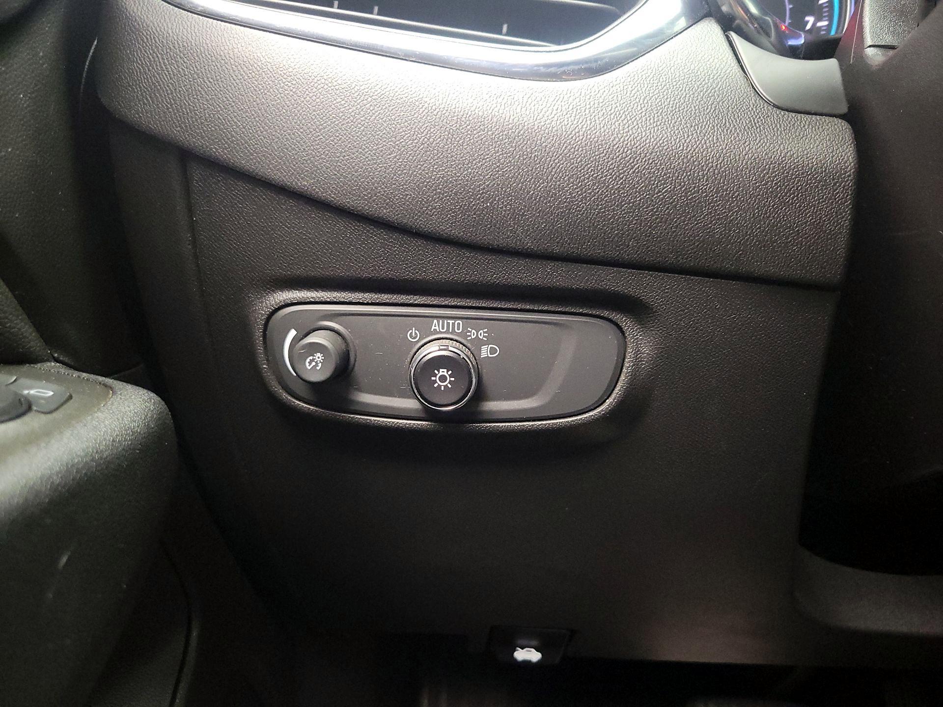 Thumbnail: 2023 Chevrolet Equinox - 13