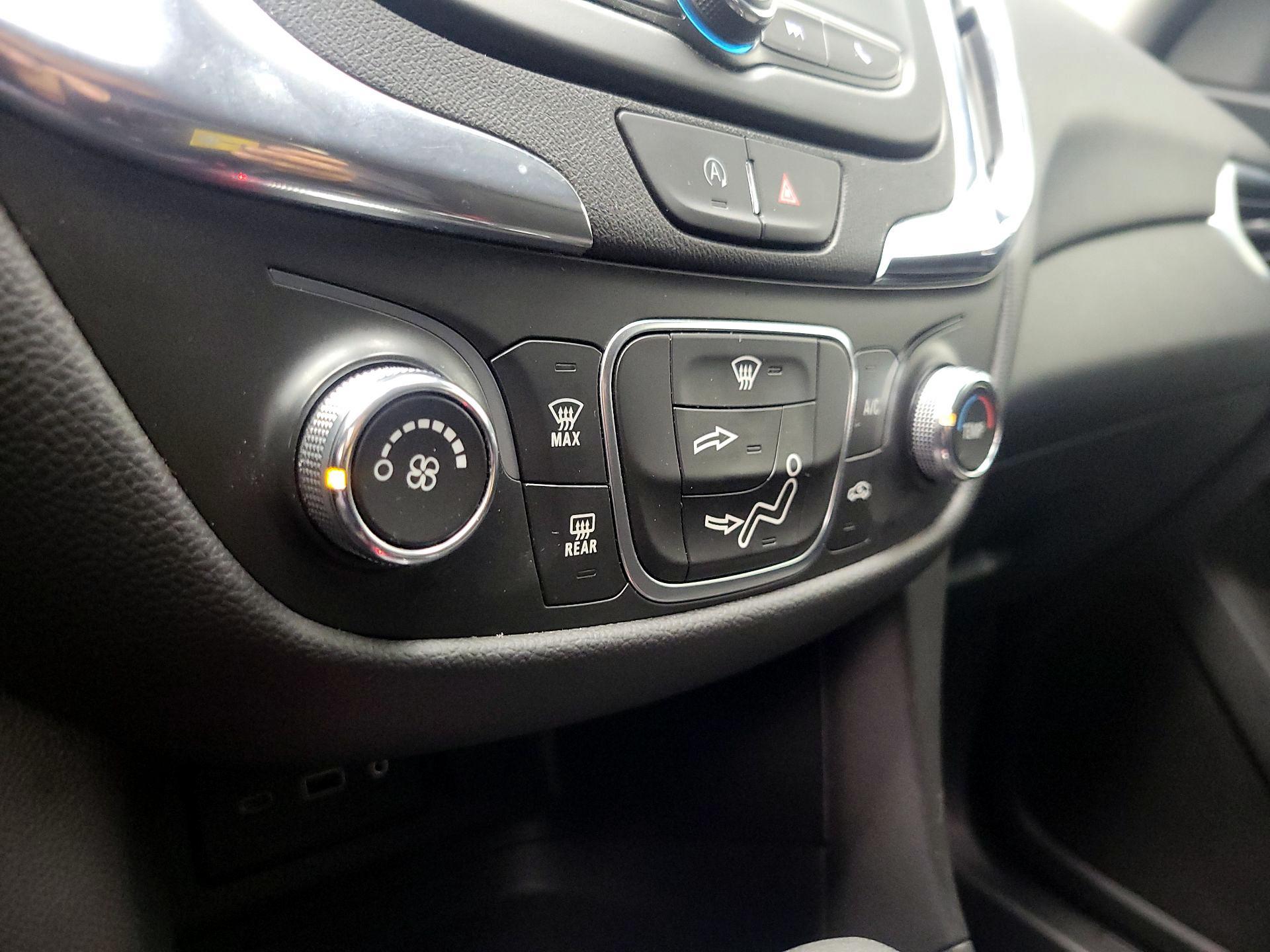 Thumbnail: 2023 Chevrolet Equinox - 16